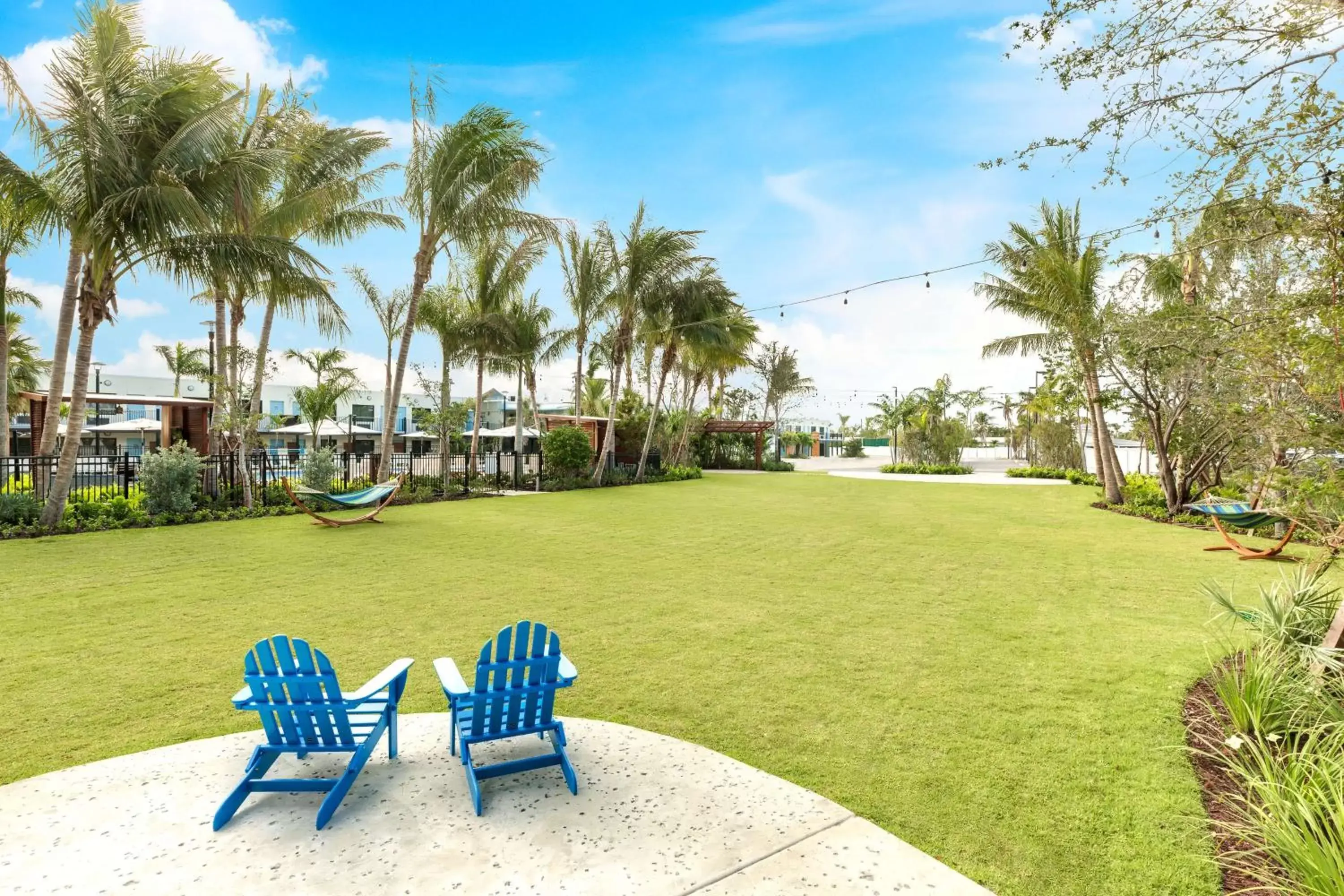 Property building, Garden in Hilton Garden Inn Key West / The Keys Collection