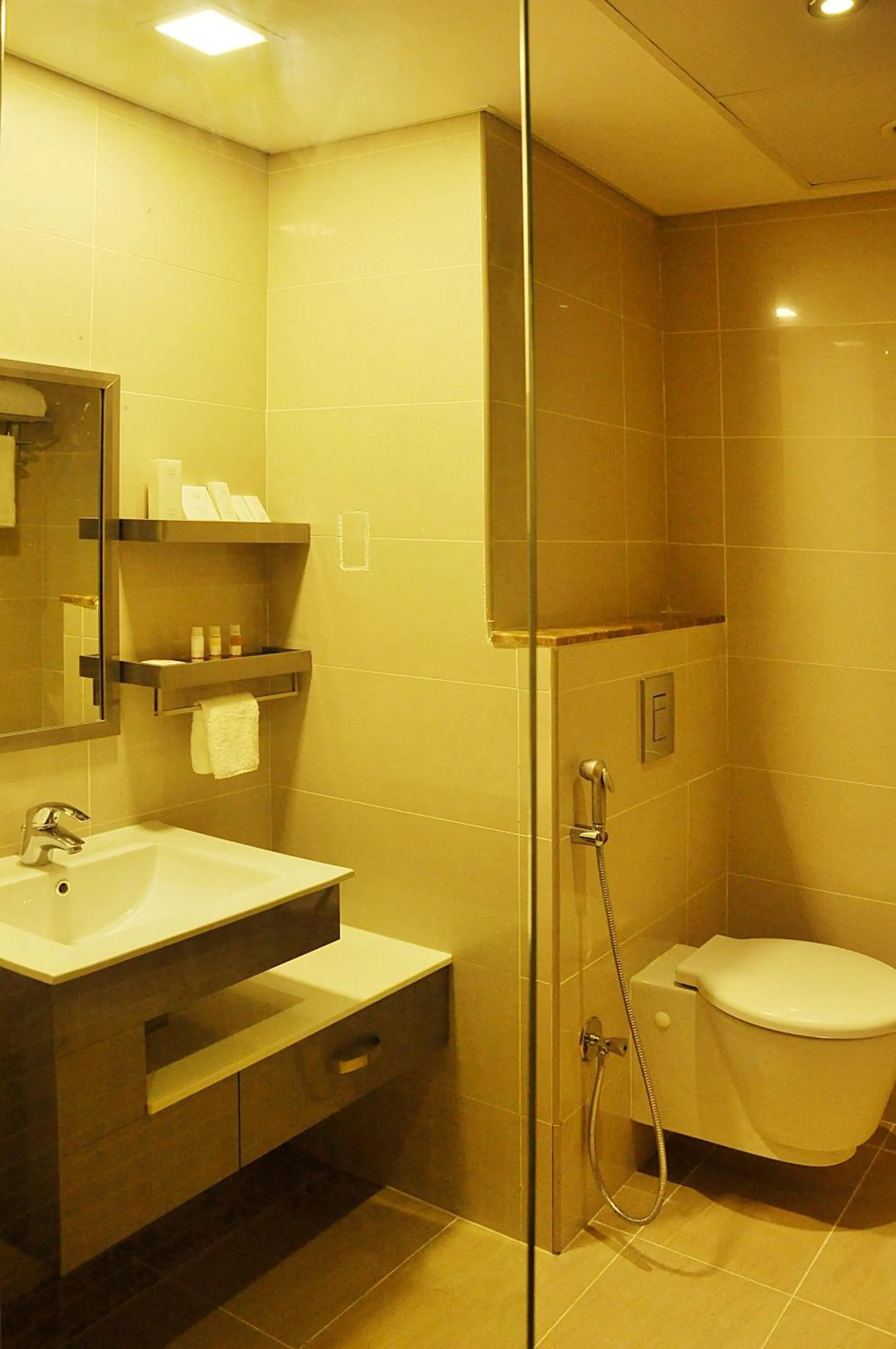 Bathroom in Pearl Hotel & Spa