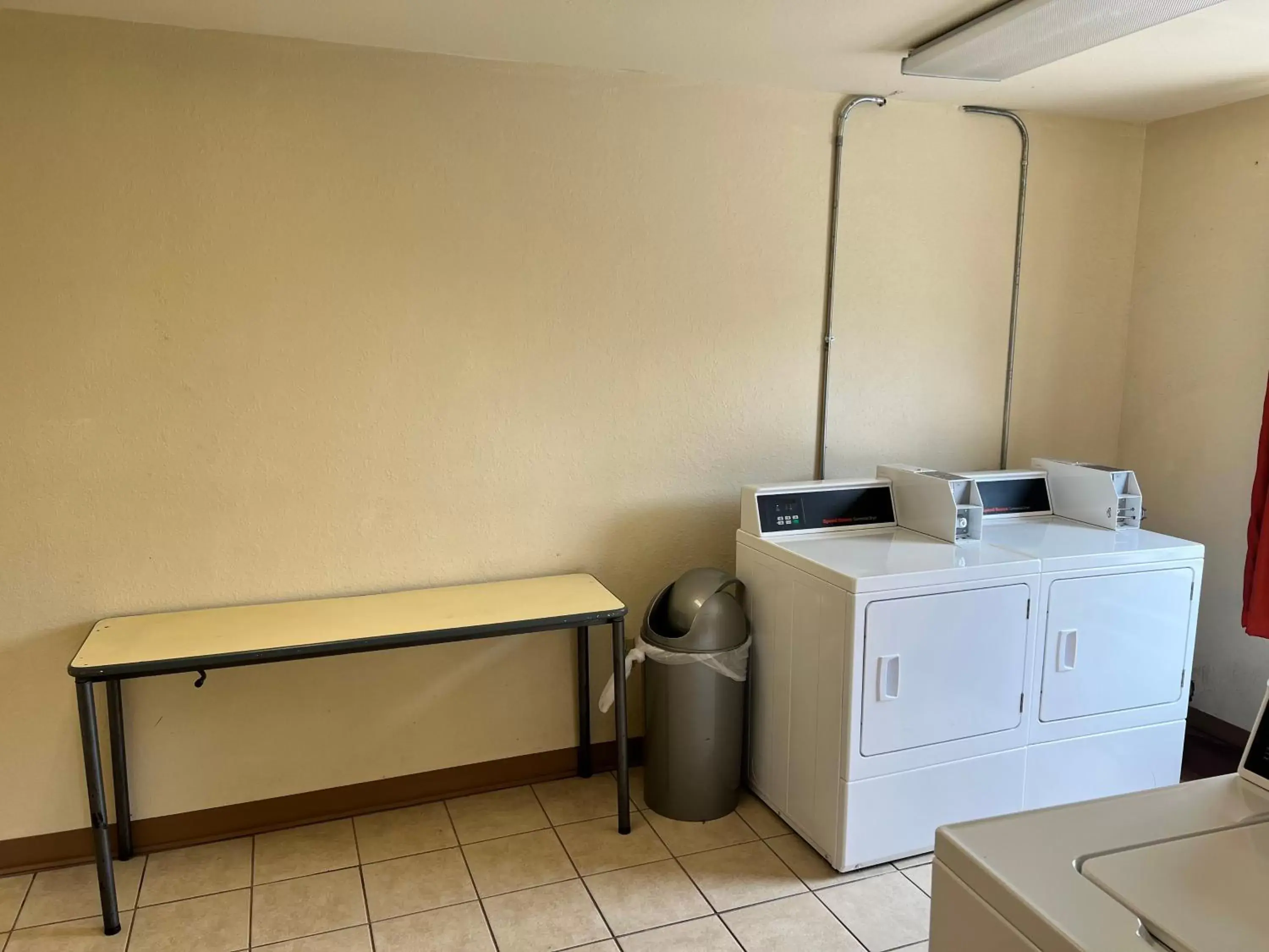 laundry in Motel 6-Biloxi, MS - Ocean Springs