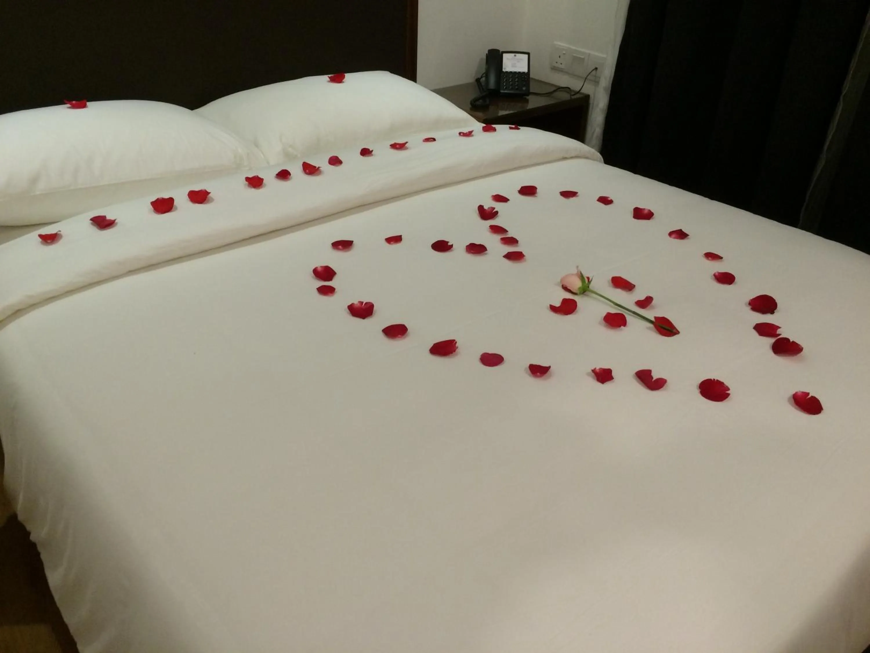 Bed in Belllo Hotel JB Central