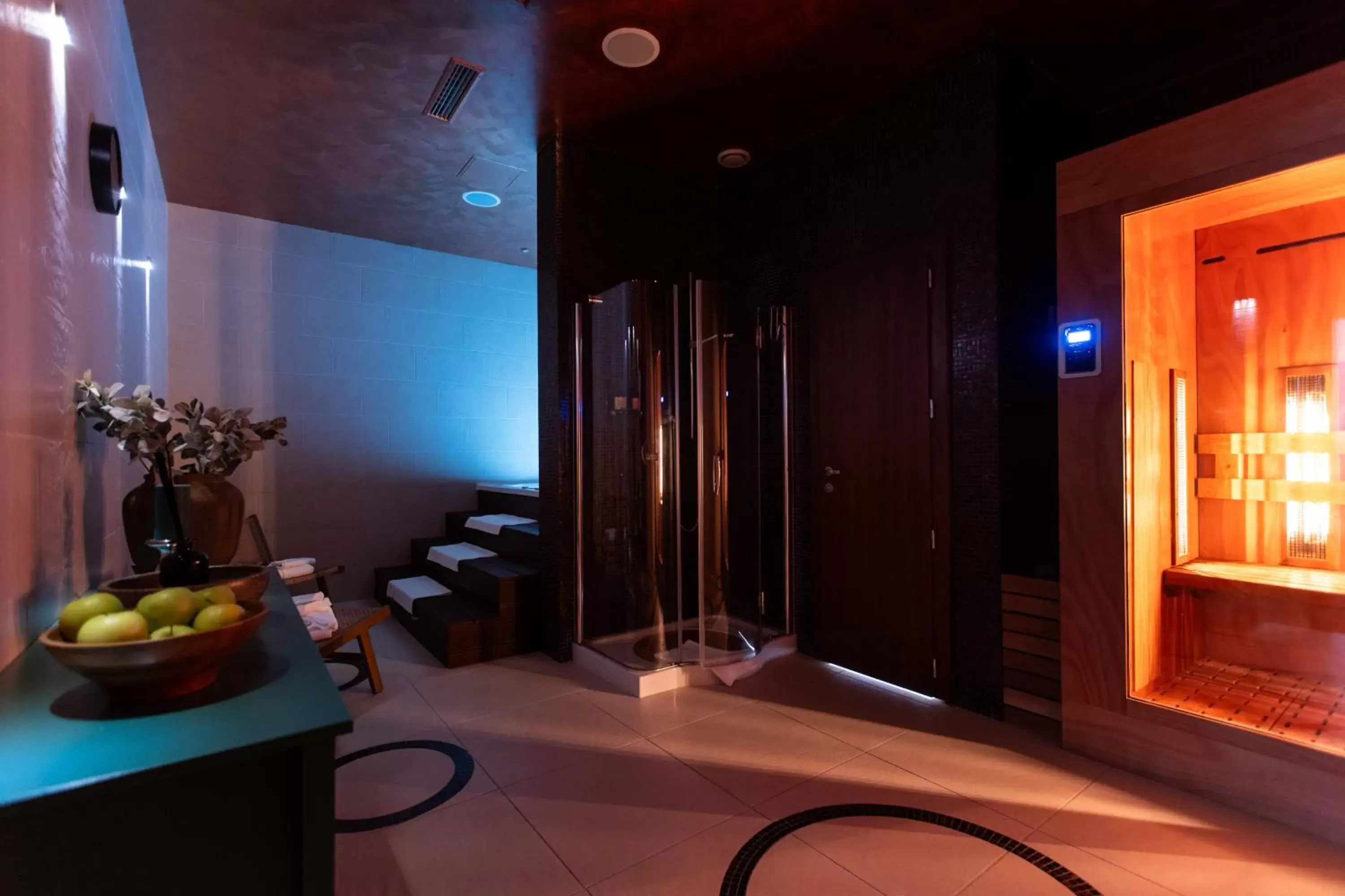 Spa and wellness centre/facilities in Roset Hotel & Residence