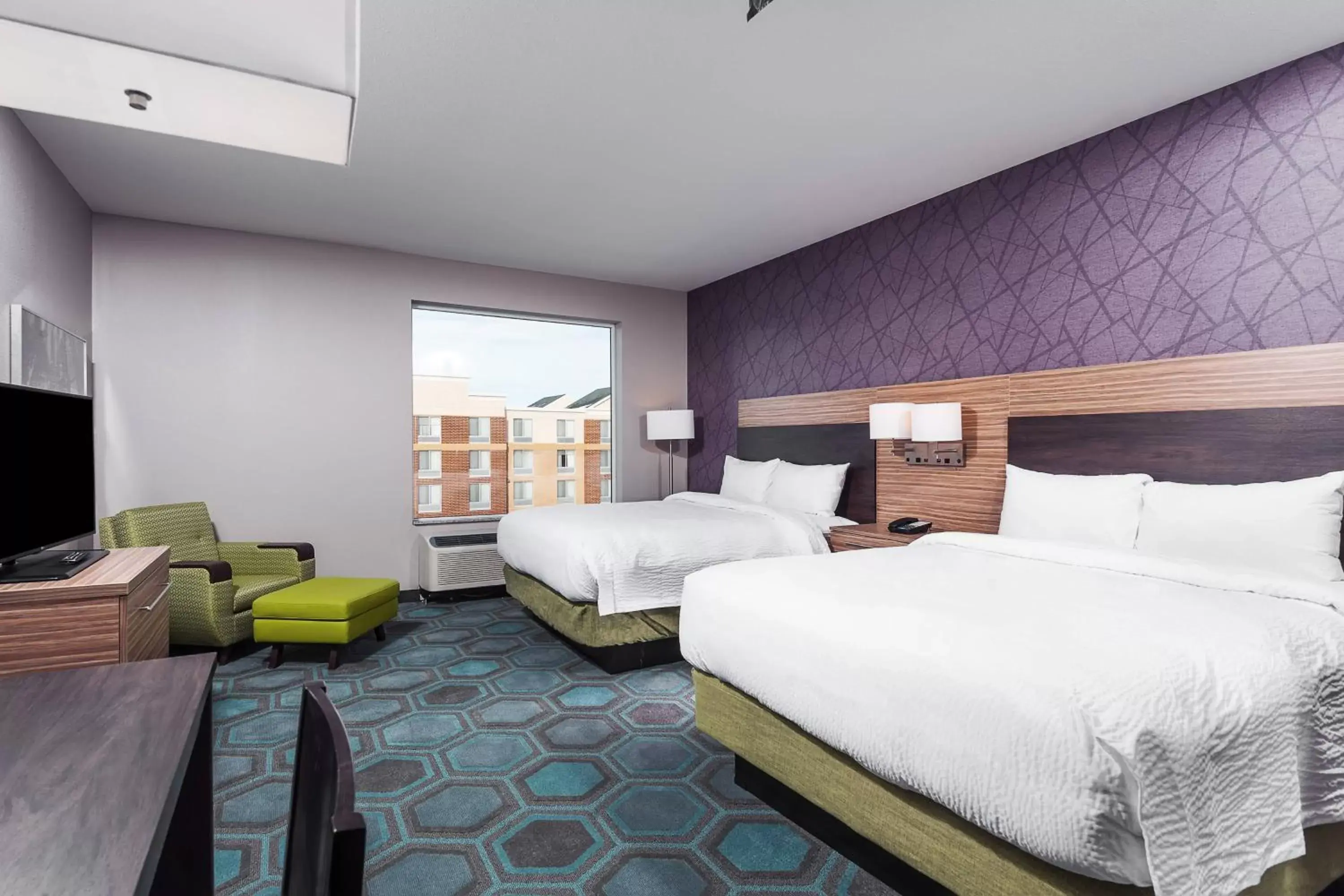 Bedroom in TownePlace Suites by Marriott Chicago Schaumburg