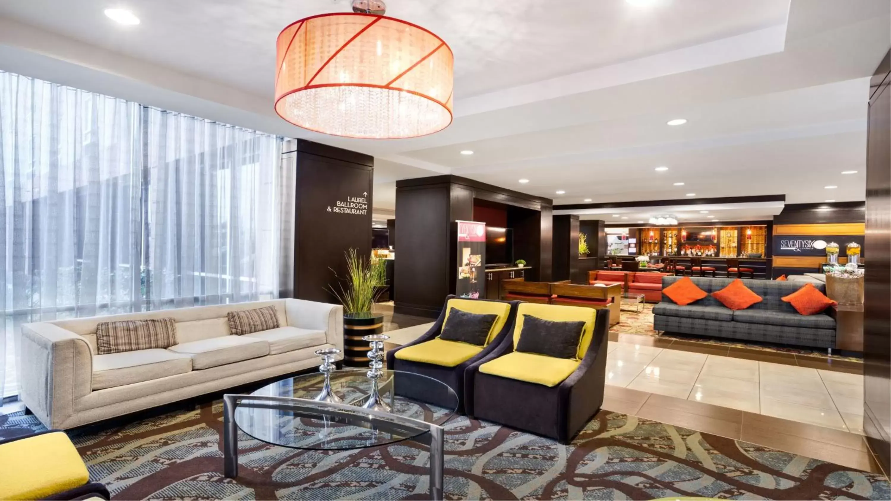 Lobby or reception in Crowne Plaza Houston Galleria Area, an IHG Hotel