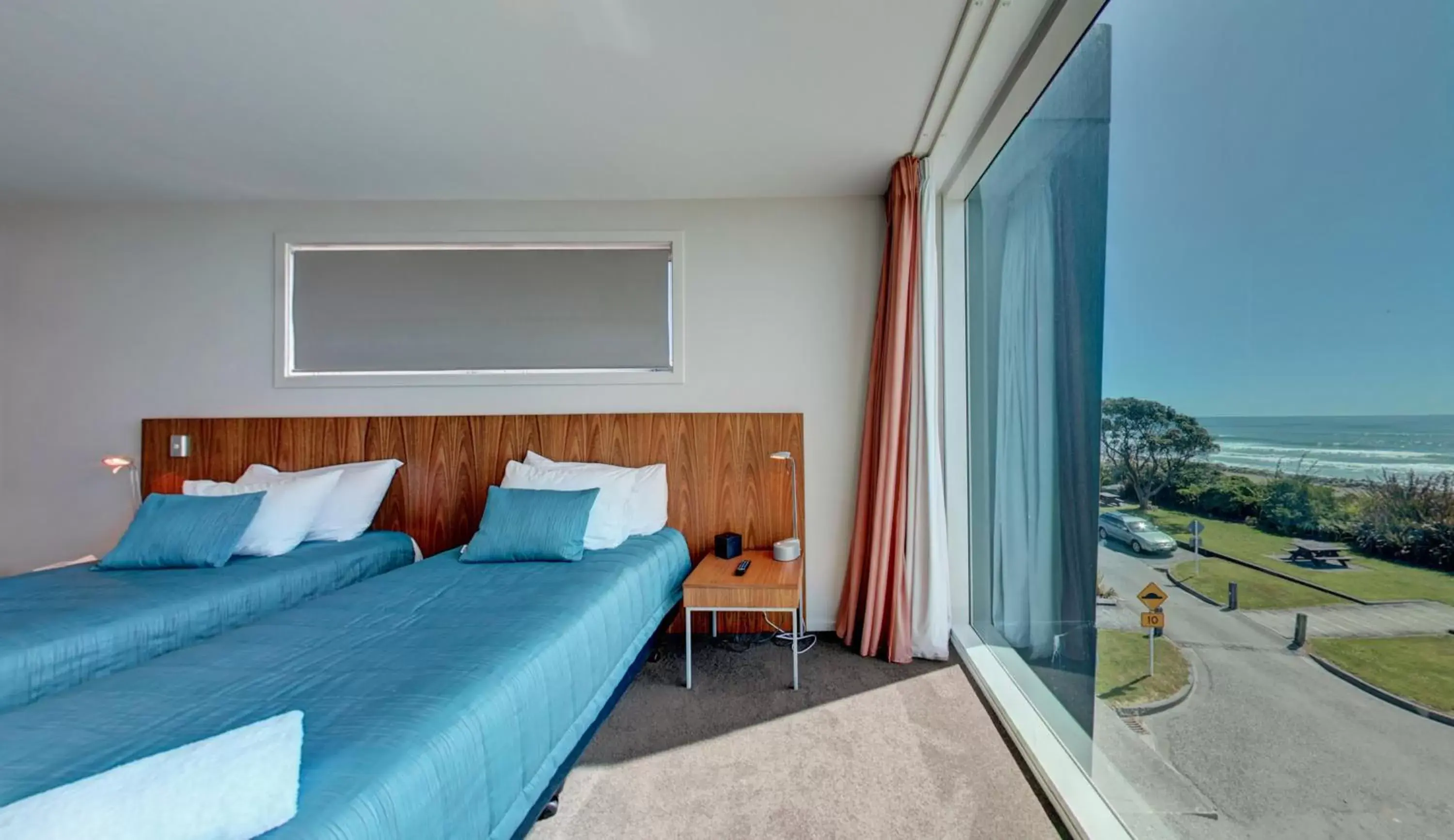 Area and facilities, Bed in Beachfront Hotel Hokitika