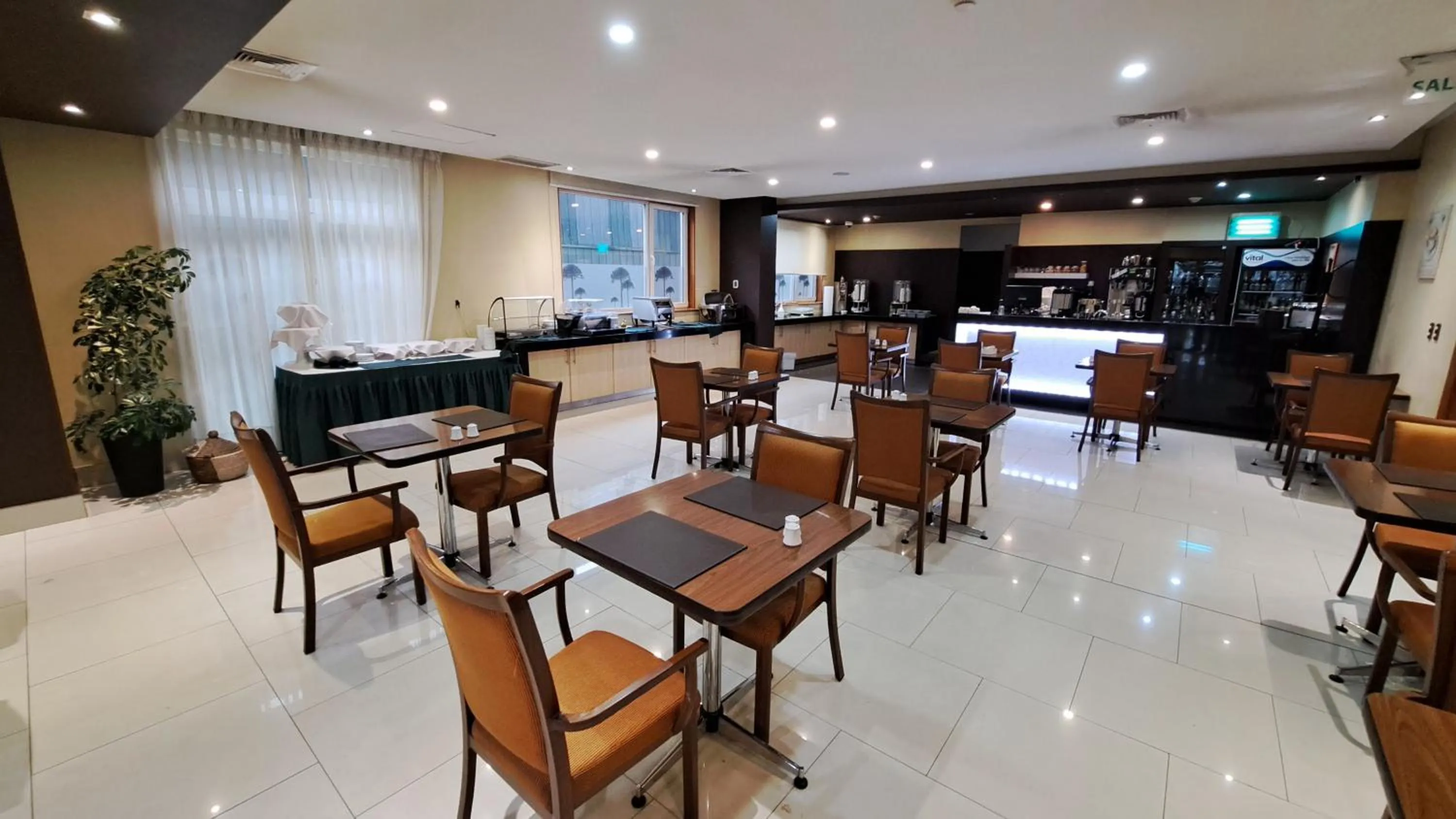 Restaurant/places to eat in Hotel Diego de Almagro Temuco