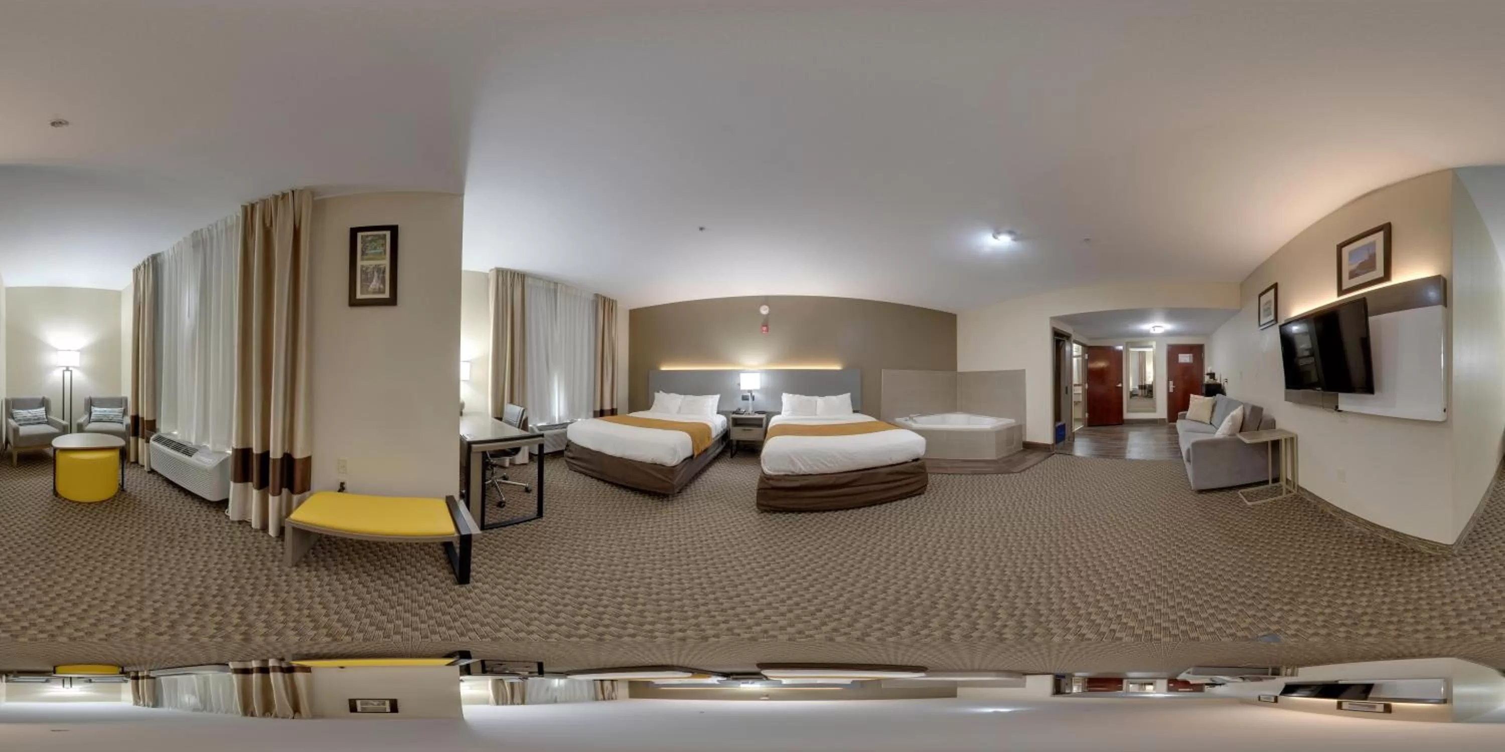 Photo of the whole room, Bed in Comfort Inn & Suites Midway - Tallahassee West