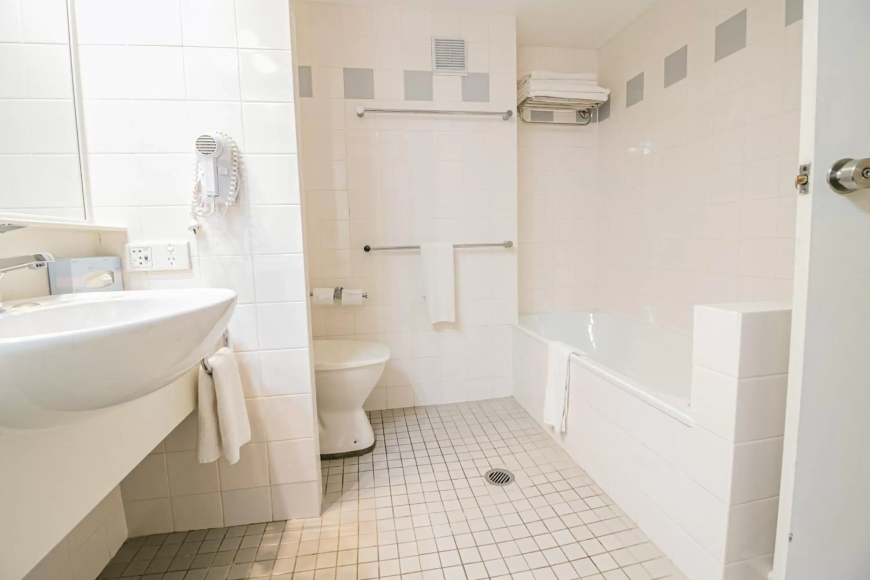 Bathroom in Absolute Beachfront Opal Cove Resort