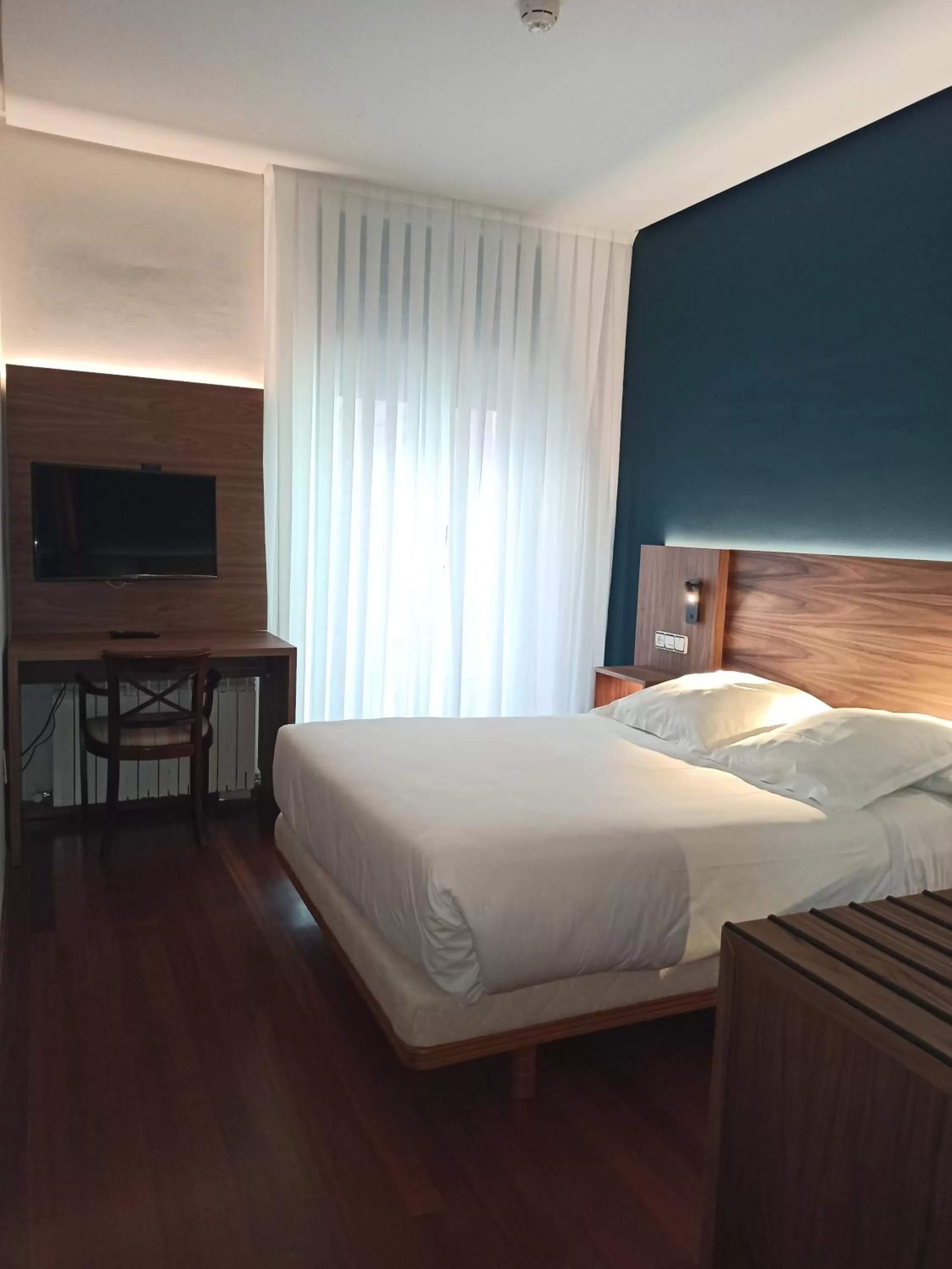 Photo of the whole room, Bed in ARVA Spa París