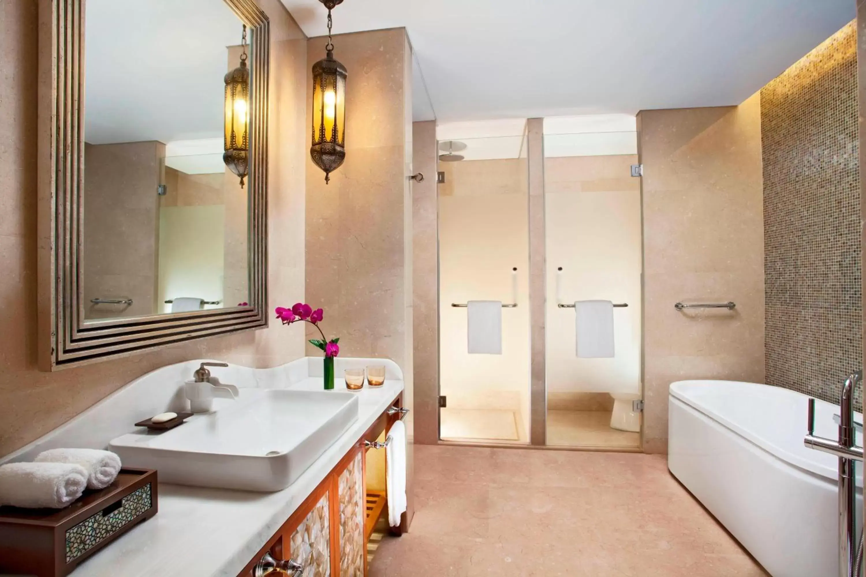 Bathroom in Sheraton Qingyuan Lion Lake Resort