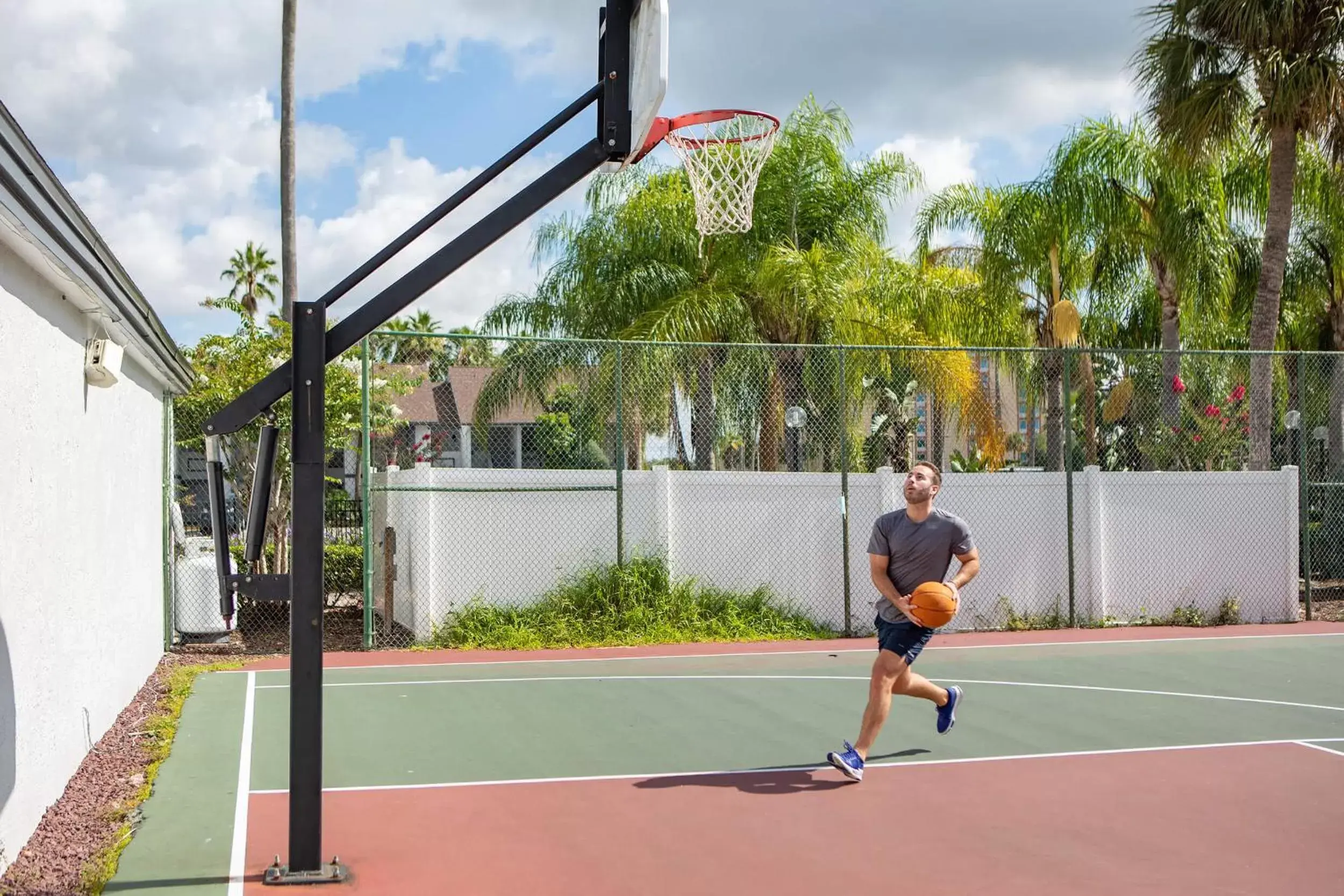 Activities, Tennis/Squash in Legacy Vacation Resorts Kissimmee & Orlando - Near Disney