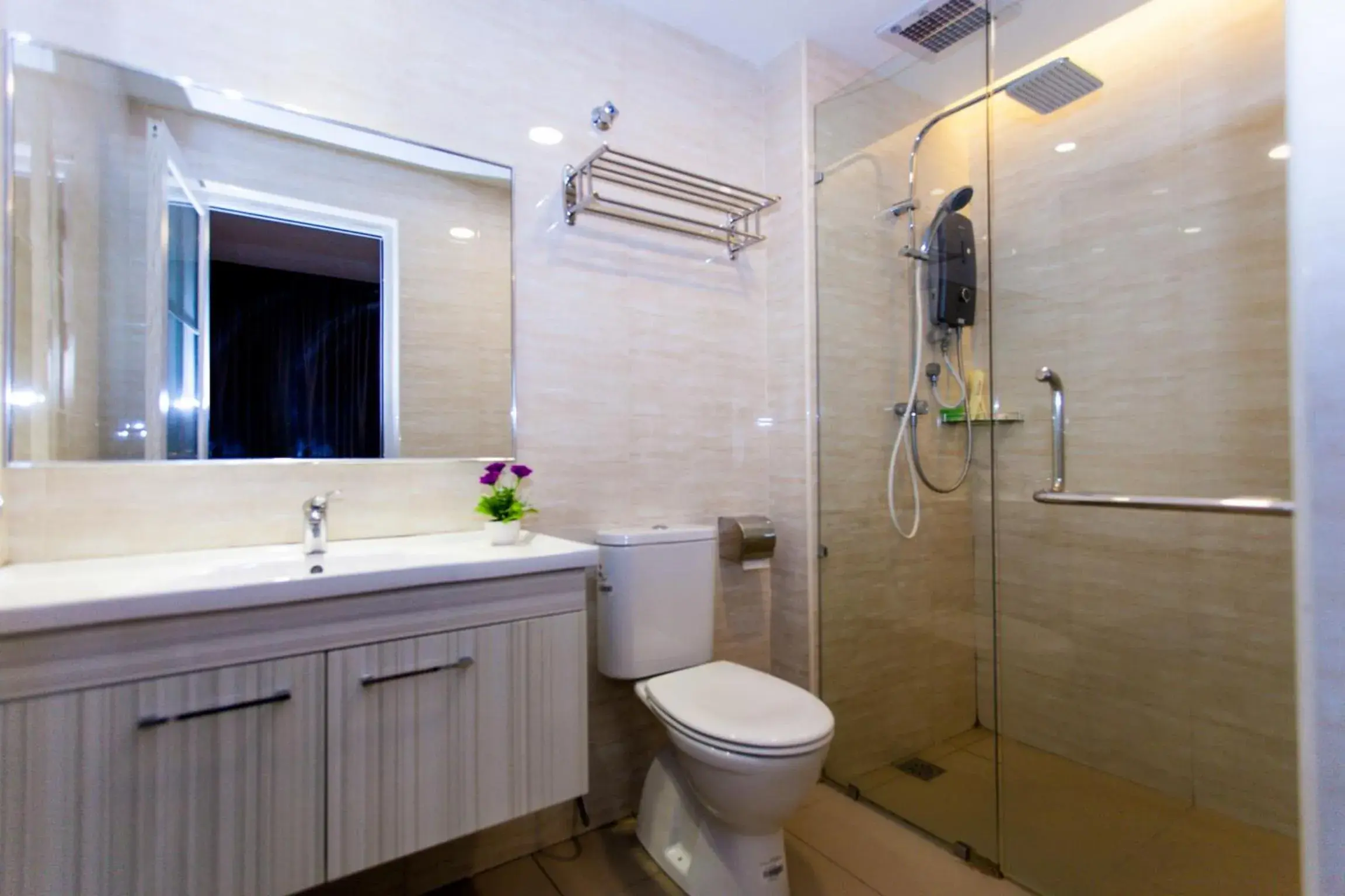 Shower, Bathroom in GM Grand Moments Bandar Sunway