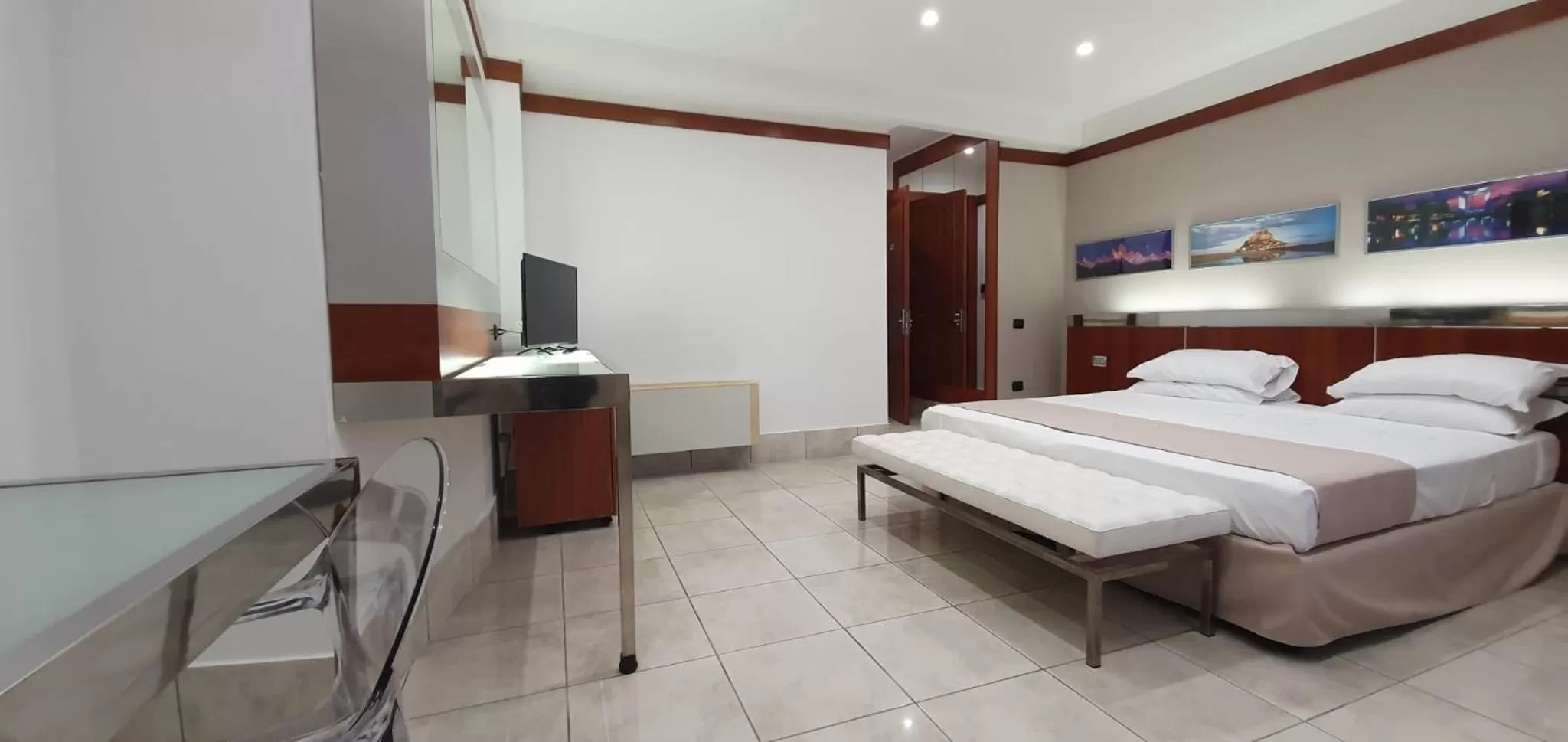 Bed in Hotel Artemide