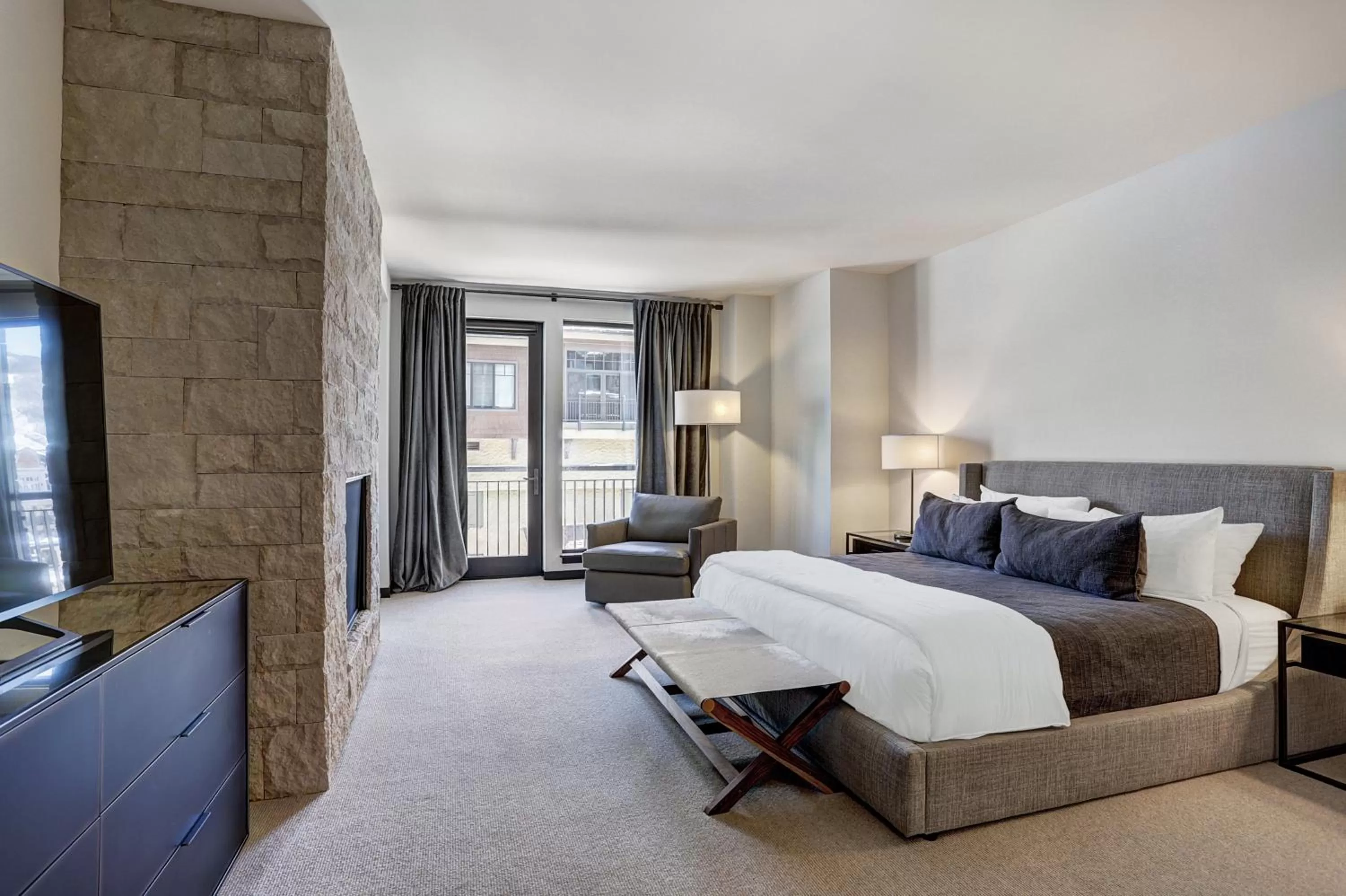 Bed in The Arrabelle at Vail Square, a RockResort