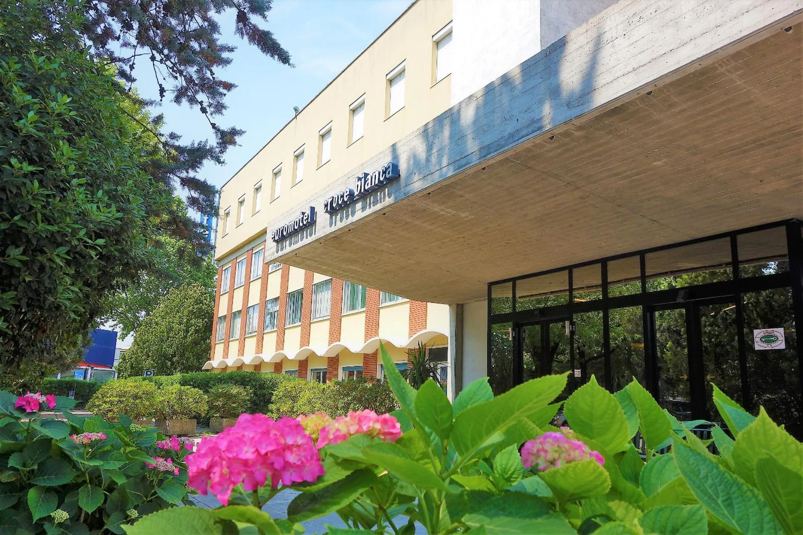 Property building in Euromotel Croce Bianca