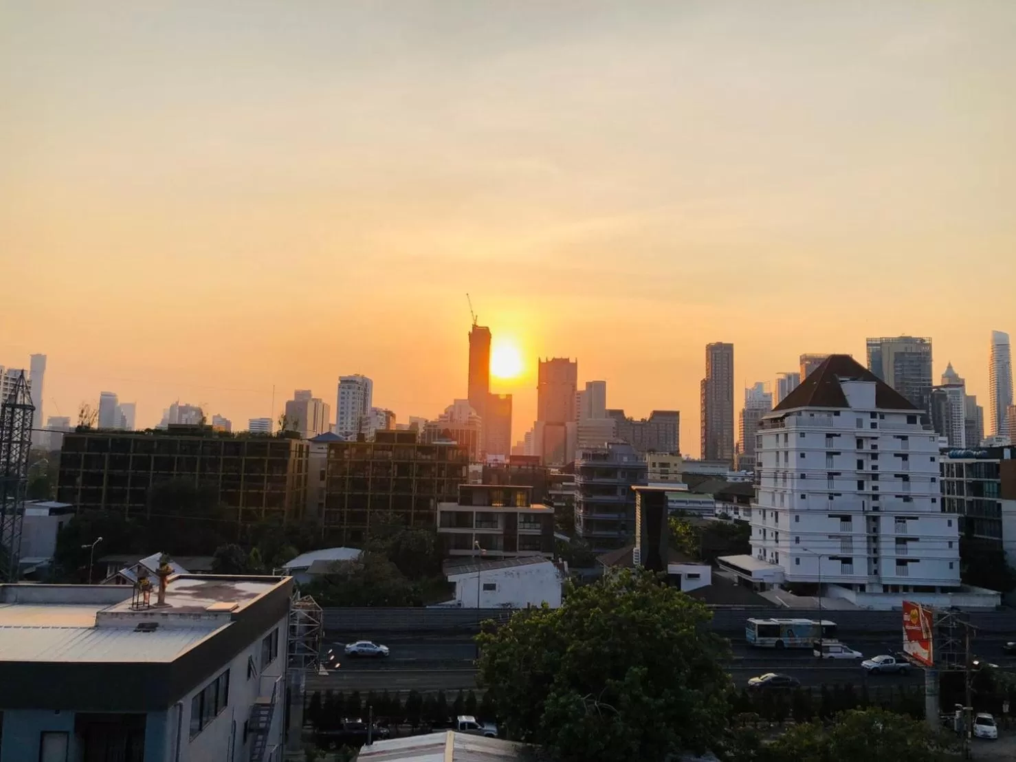 Sunset in Alt Hotel Nana by UHG