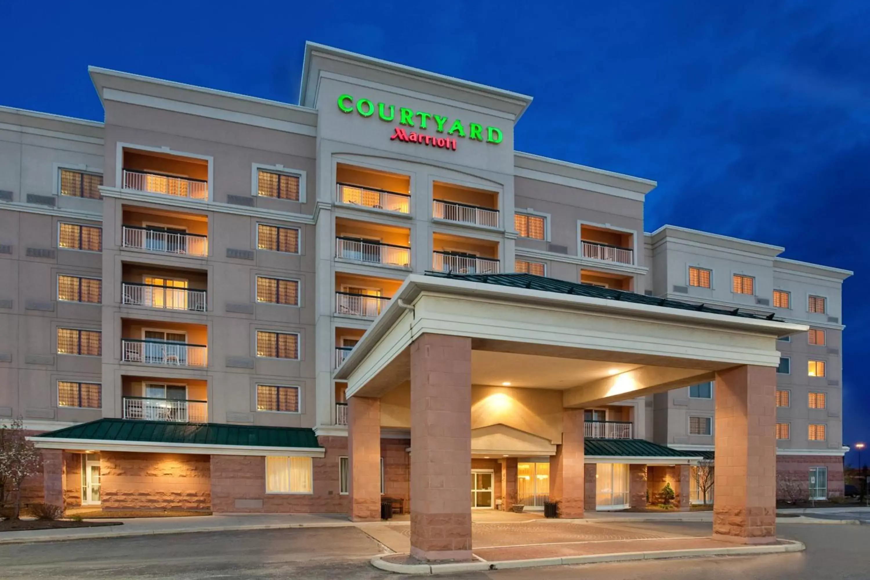 Property Building in Courtyard by Marriott Toronto Mississauga/Meadowvale