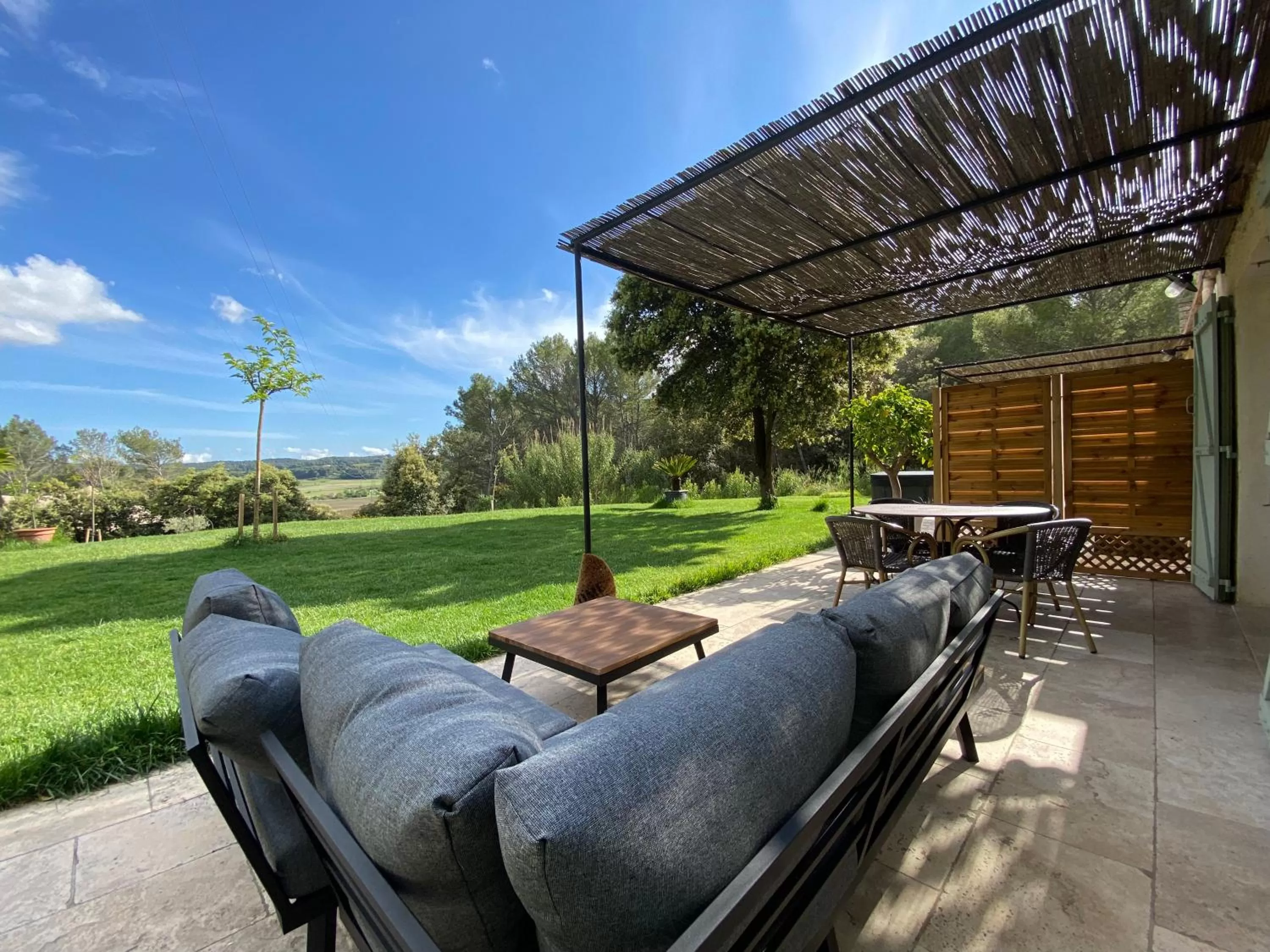 Superior Apartment with Sauna in Mas lou Félibrige