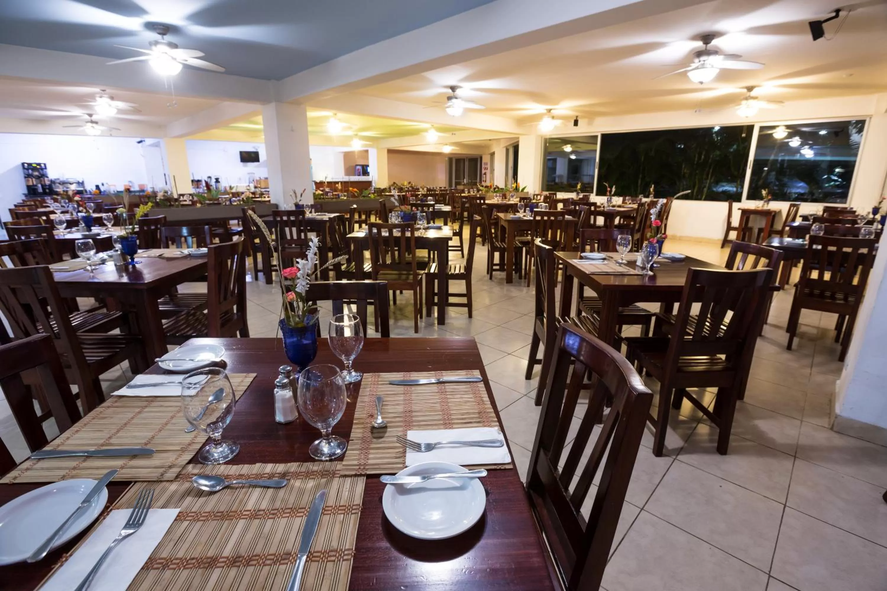 Restaurant/places to eat in Hotel Arenas en Punta Leona