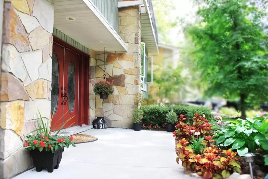 Facade/entrance in Forest Hill Bed and Breakfast