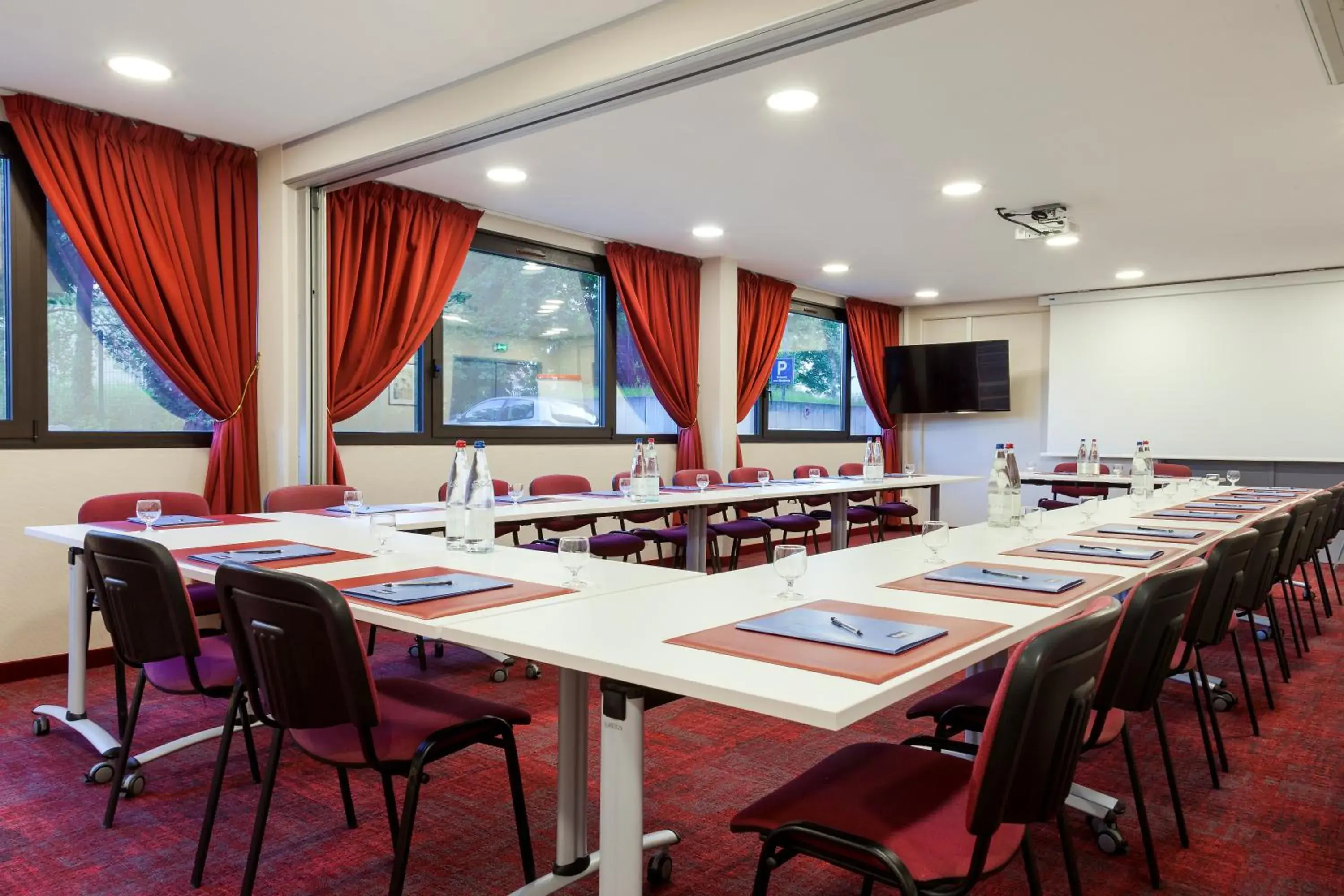 Meeting/conference room, Business Area/Conference Room in Kyriad Hotel Strasbourg Lingolsheim