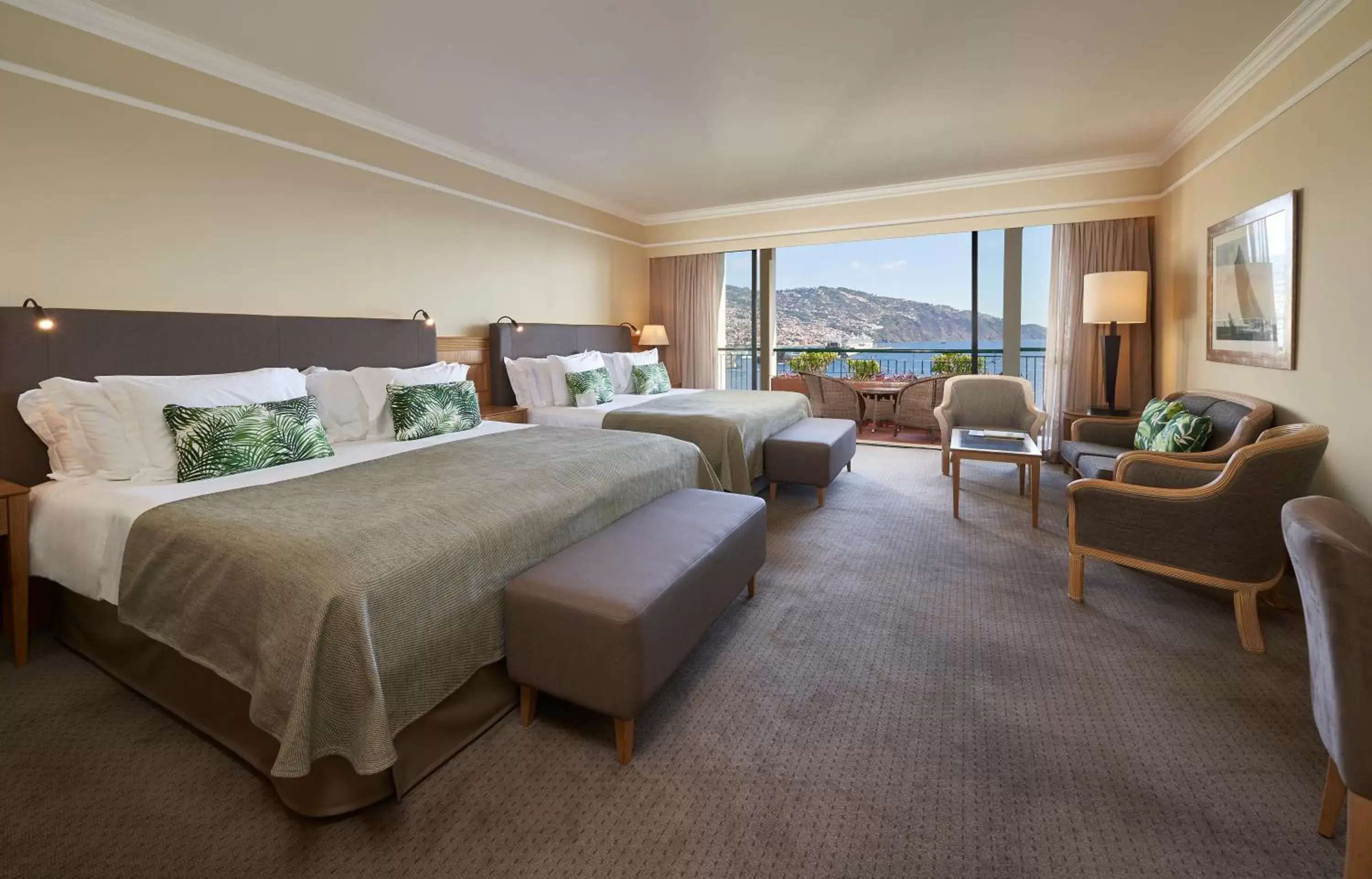 Bedroom in The Cliff Bay - PortoBay