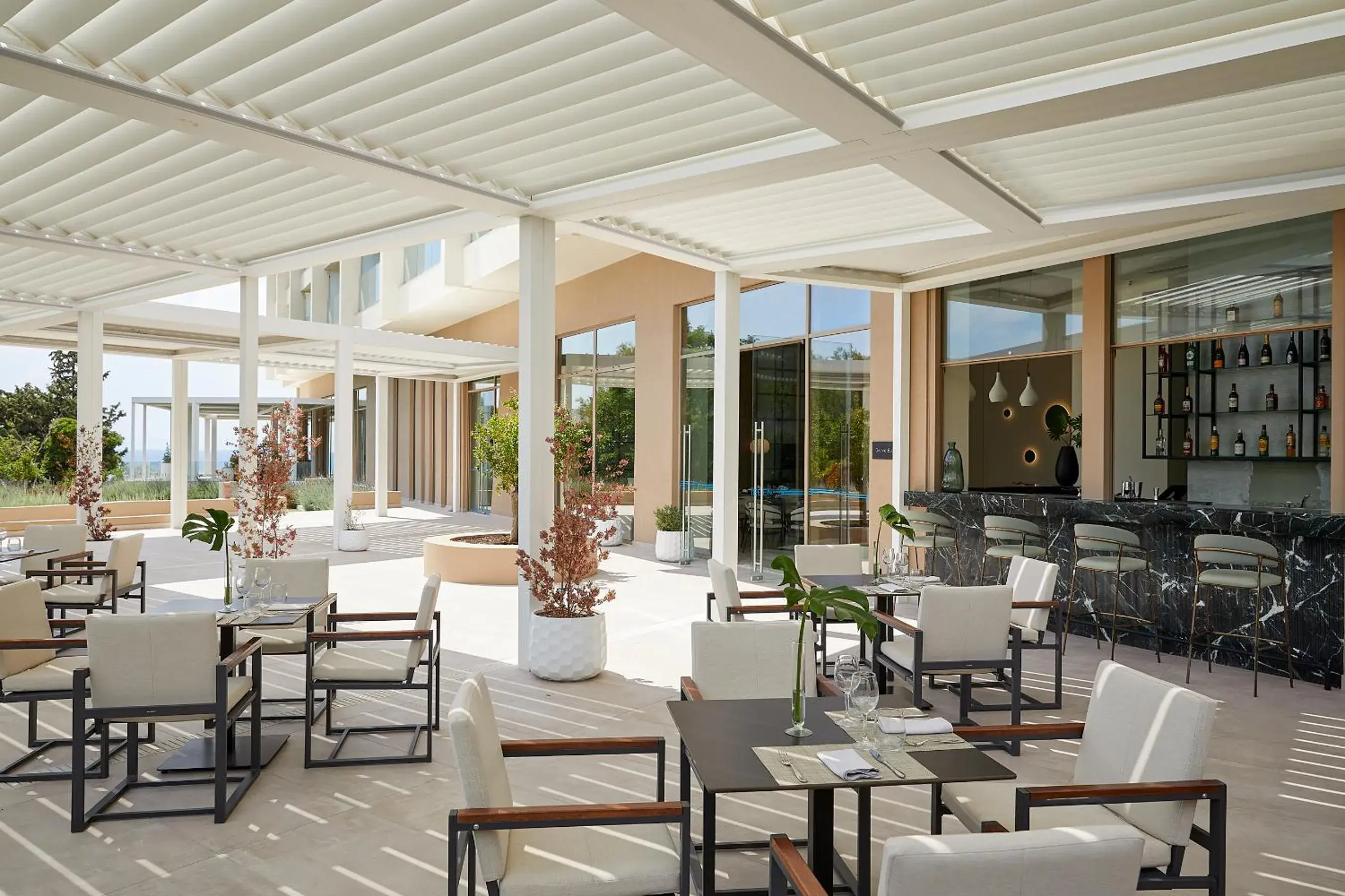 Patio, Restaurant/Places to Eat in EverEden Beach Resort Hotel