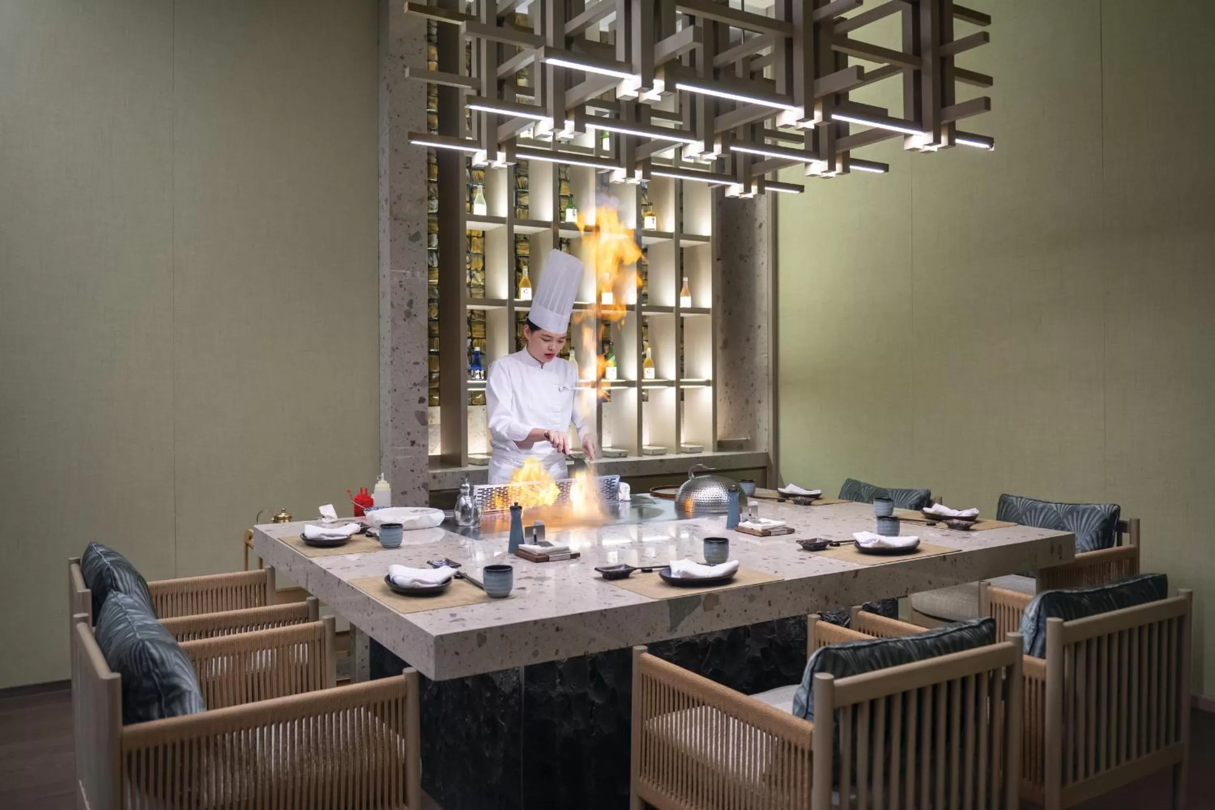 Restaurant/places to eat in Crowne Plaza Quanzhou Riverview by IHG