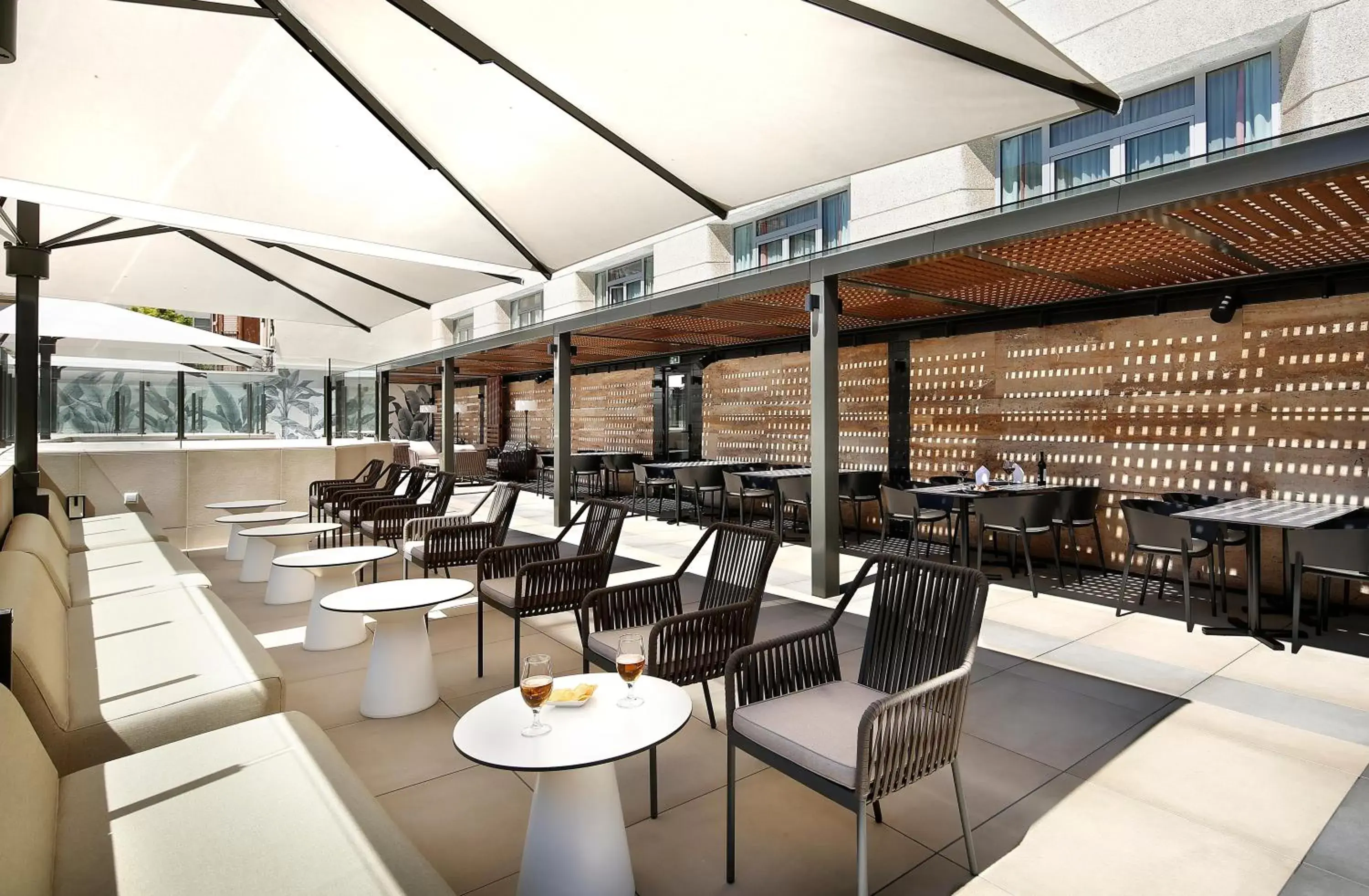 Balcony/Terrace, Restaurant/Places to Eat in HCC St. Moritz