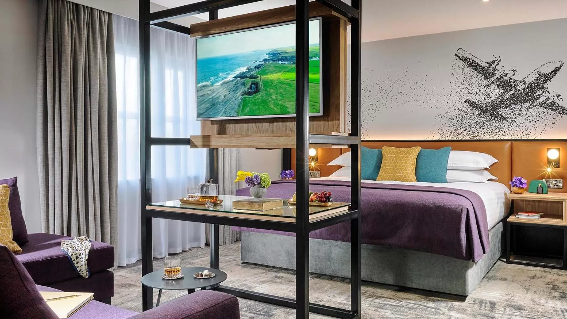 Bedroom, Bed in Shannon Springs Hotel