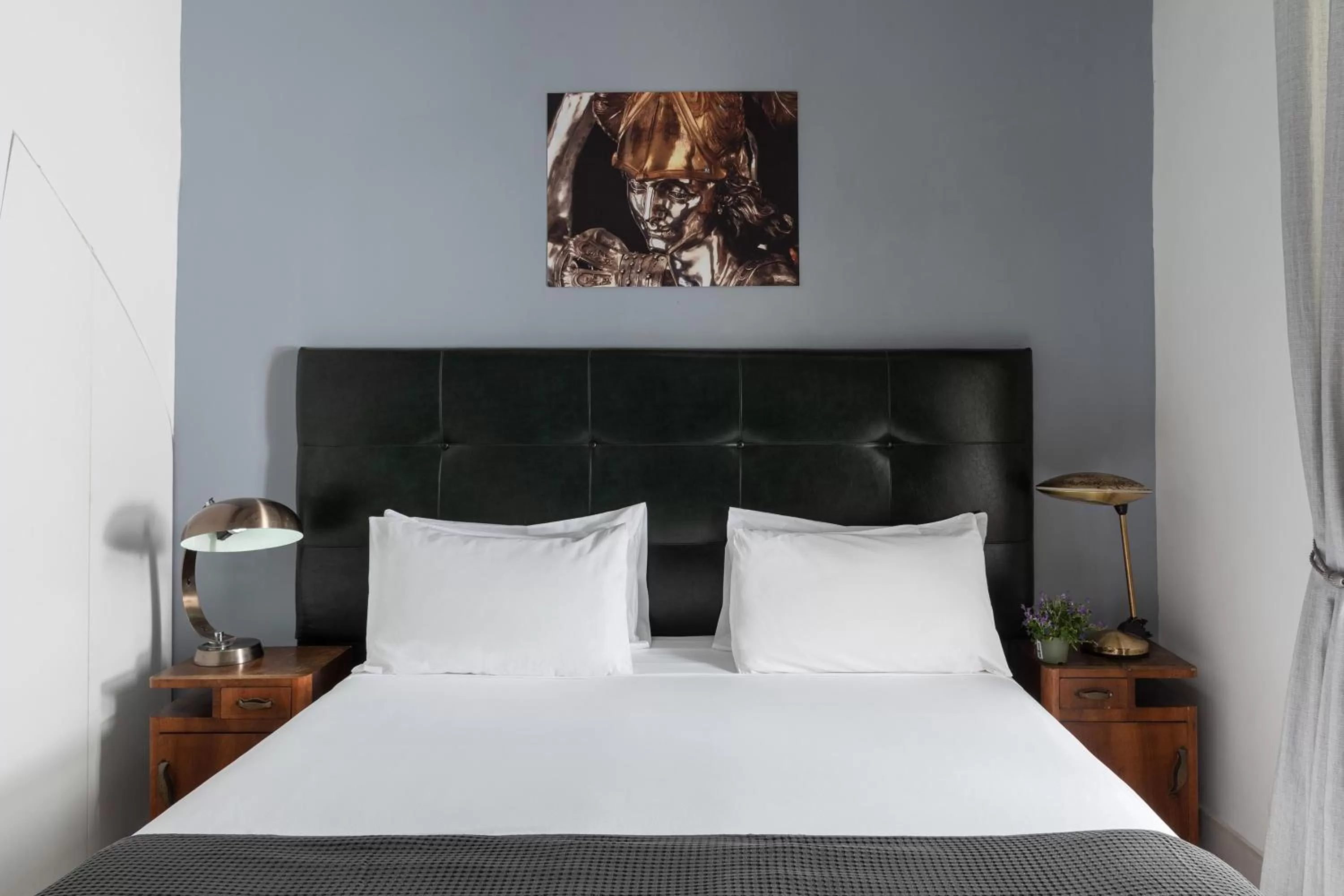 Bed in Petrucci Garden B&B