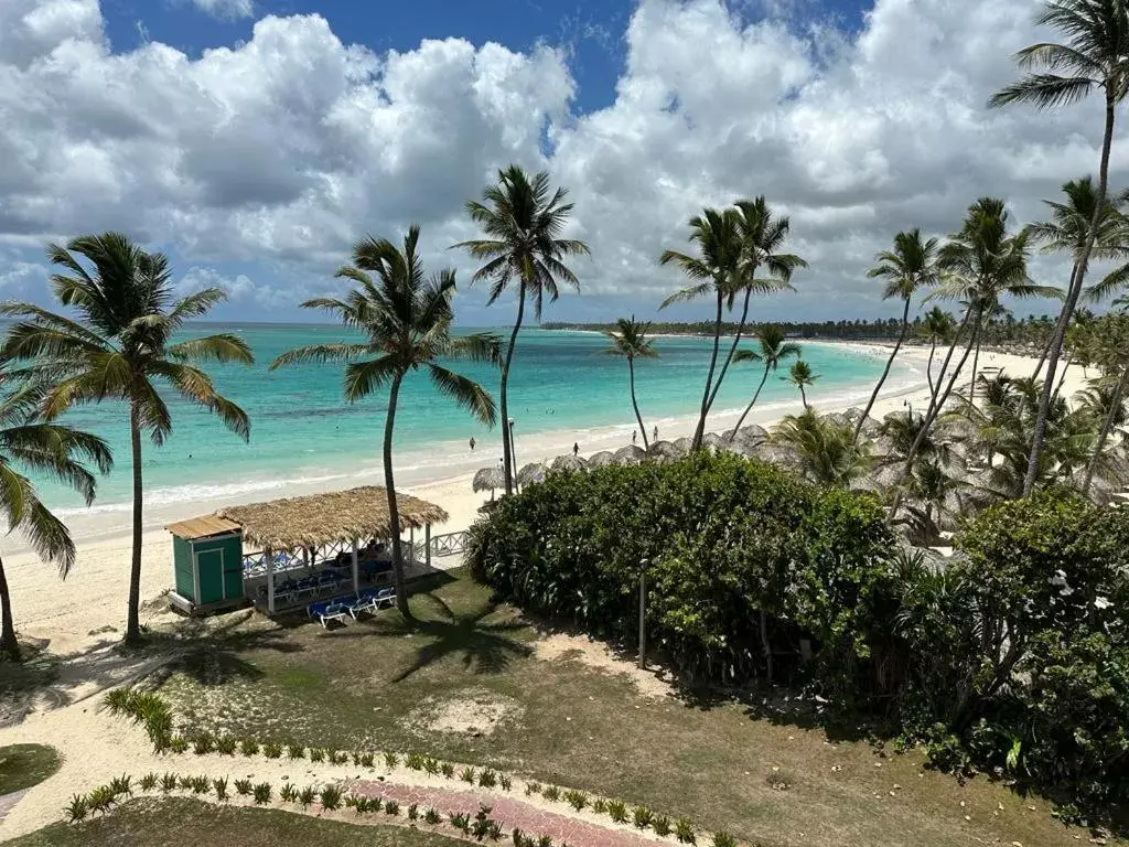 Beach in Sunset Boutique Hotel All Suites