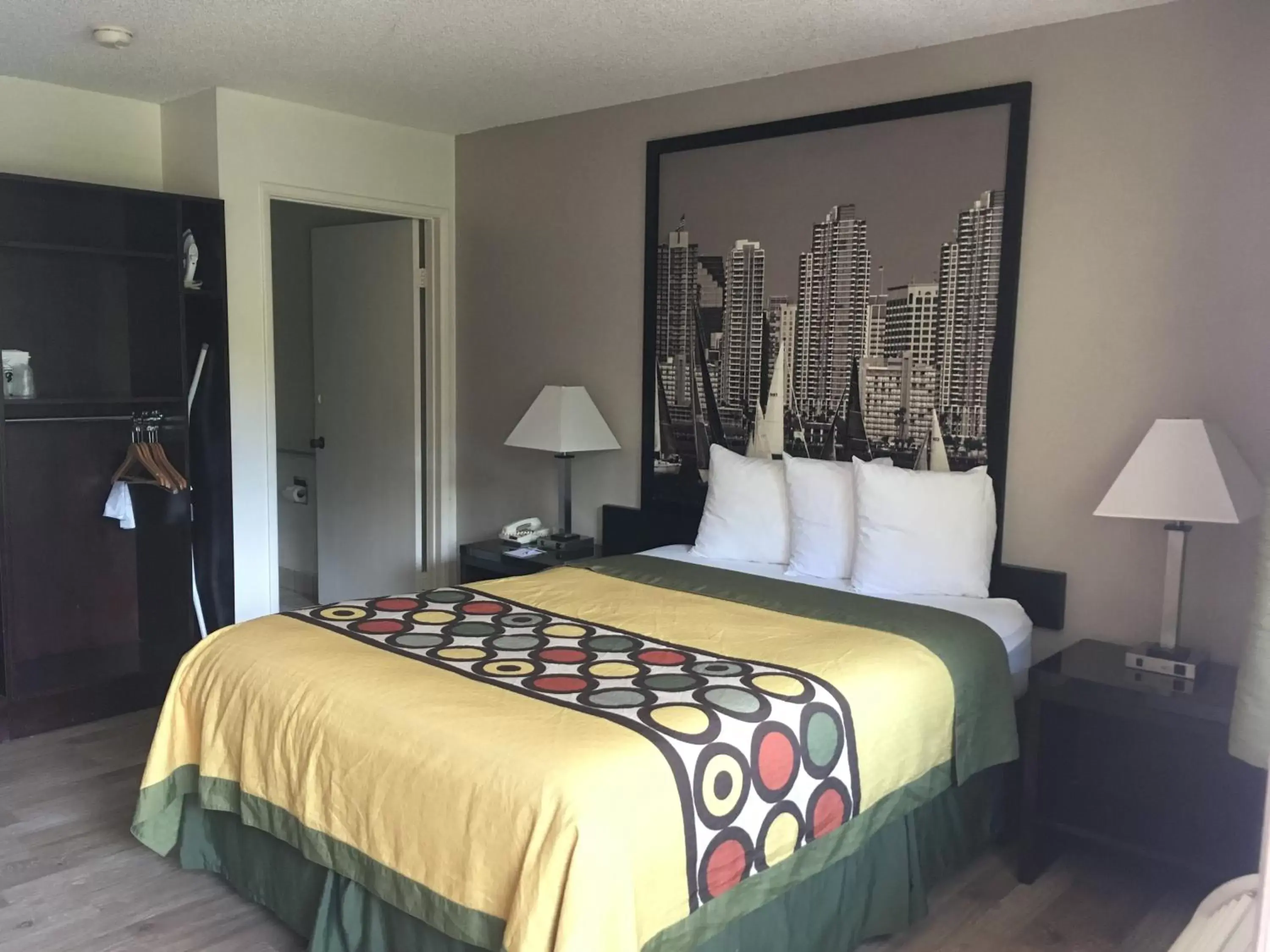 Bed in Super 8 by Wyndham San Diego Hotel Circle