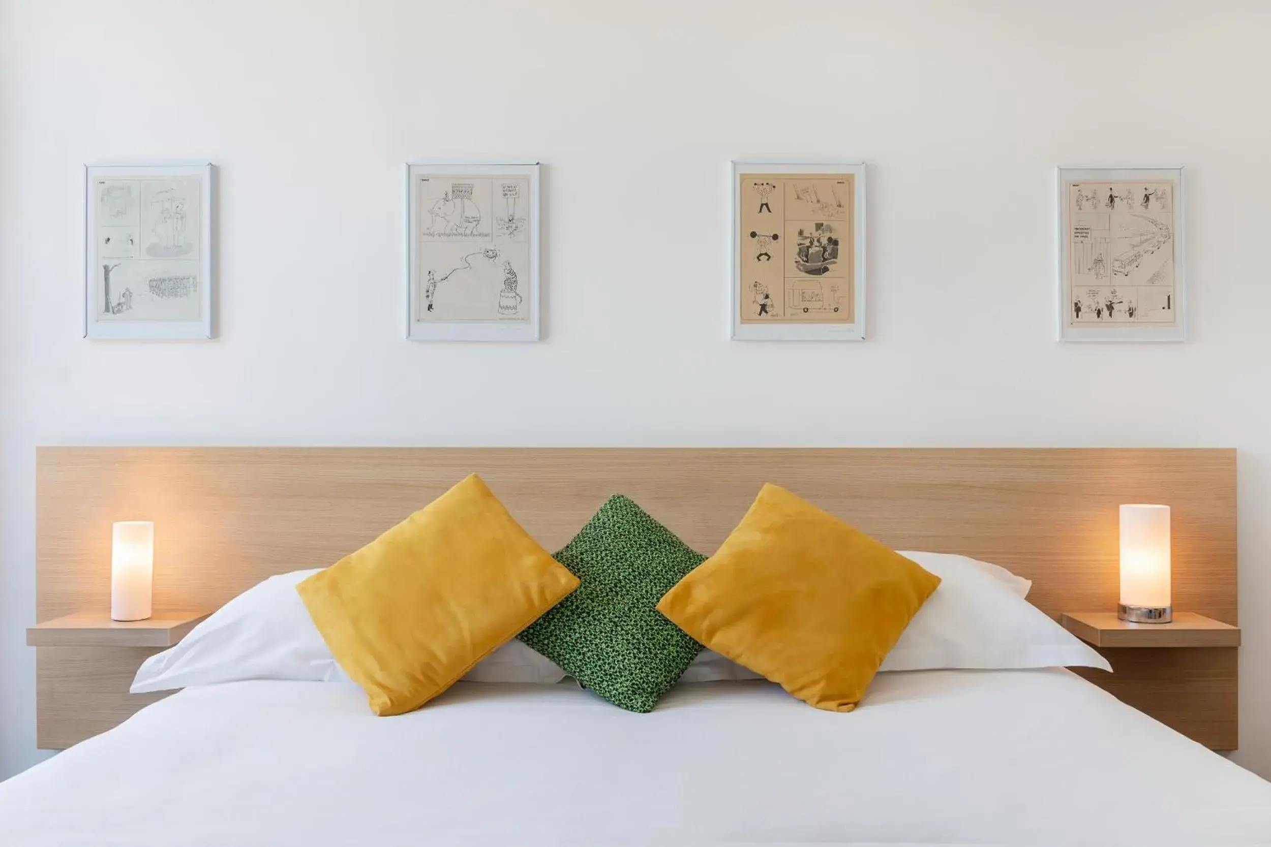 Decorative detail, Bed in Grand Hotel Du Golfe