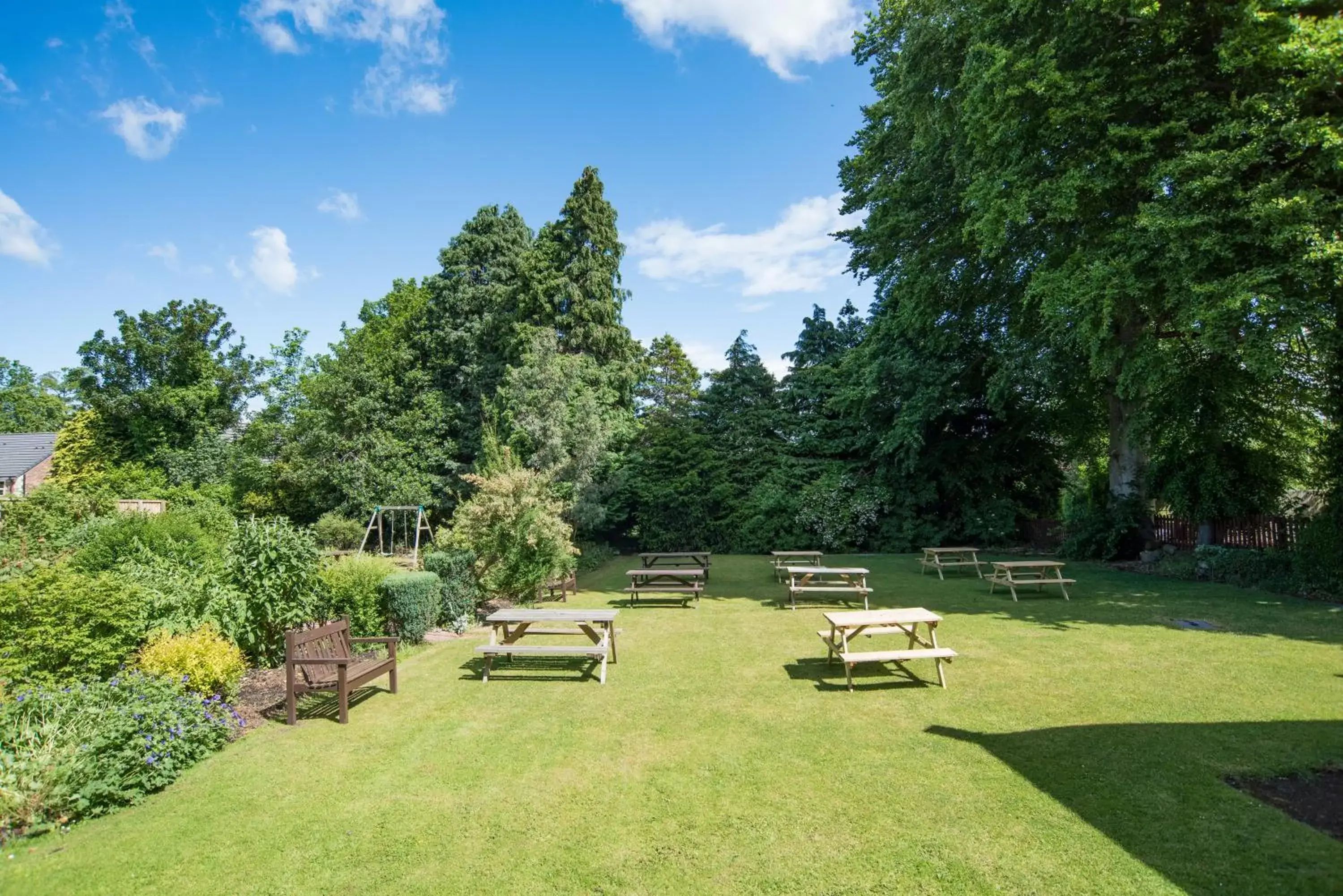 Garden in Tankerville Arms Hotel