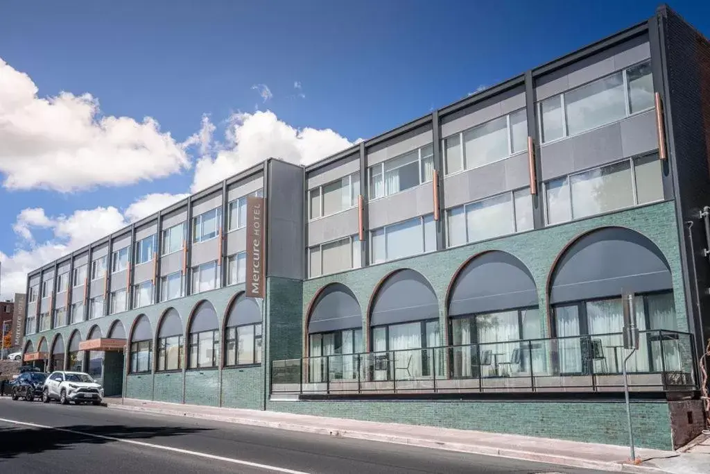 Property building in Mercure Launceston Property building in Mercure Launceston