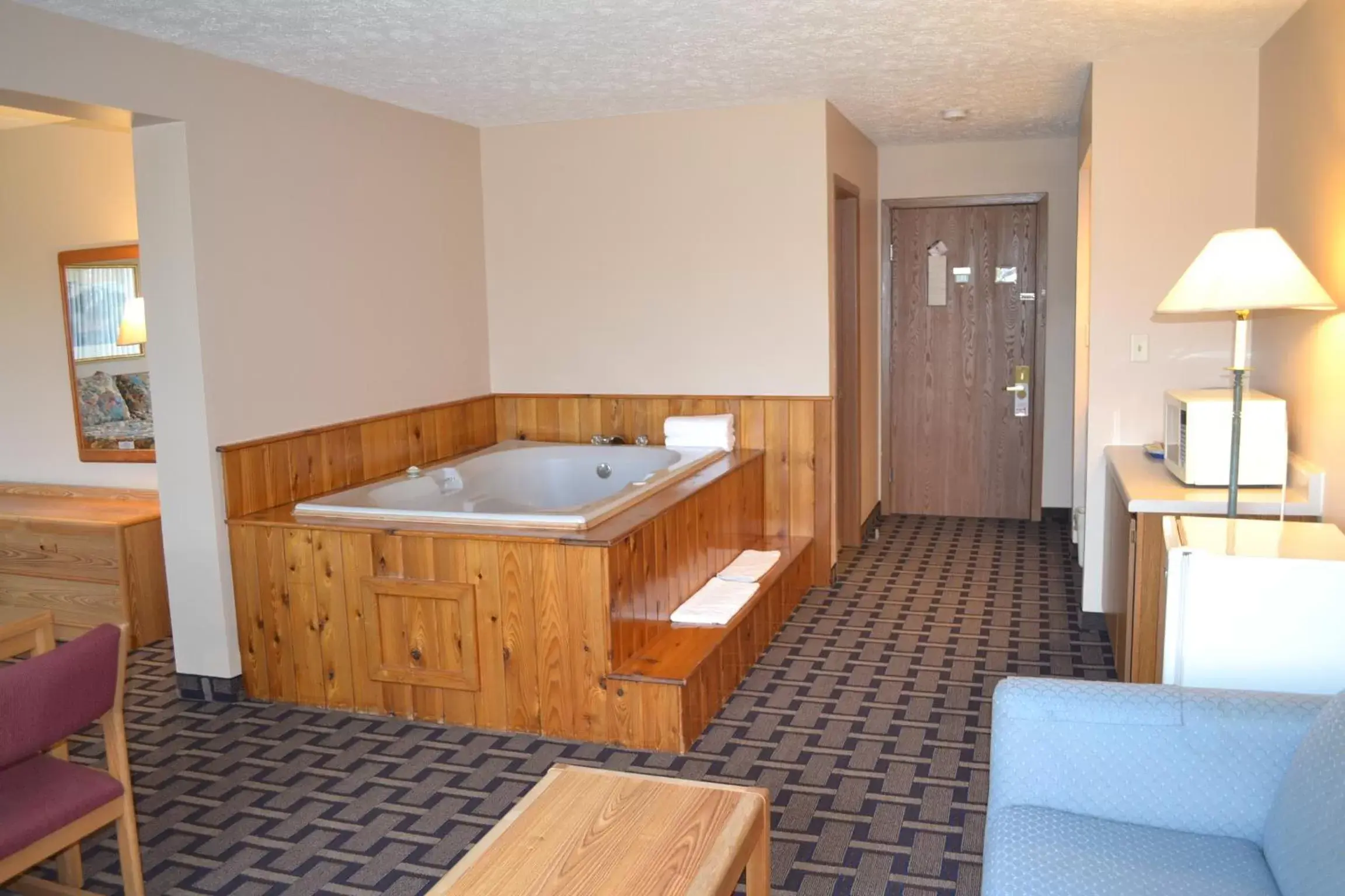 Photo of the whole room in Sky Lodge Inn & Suites - Delavan