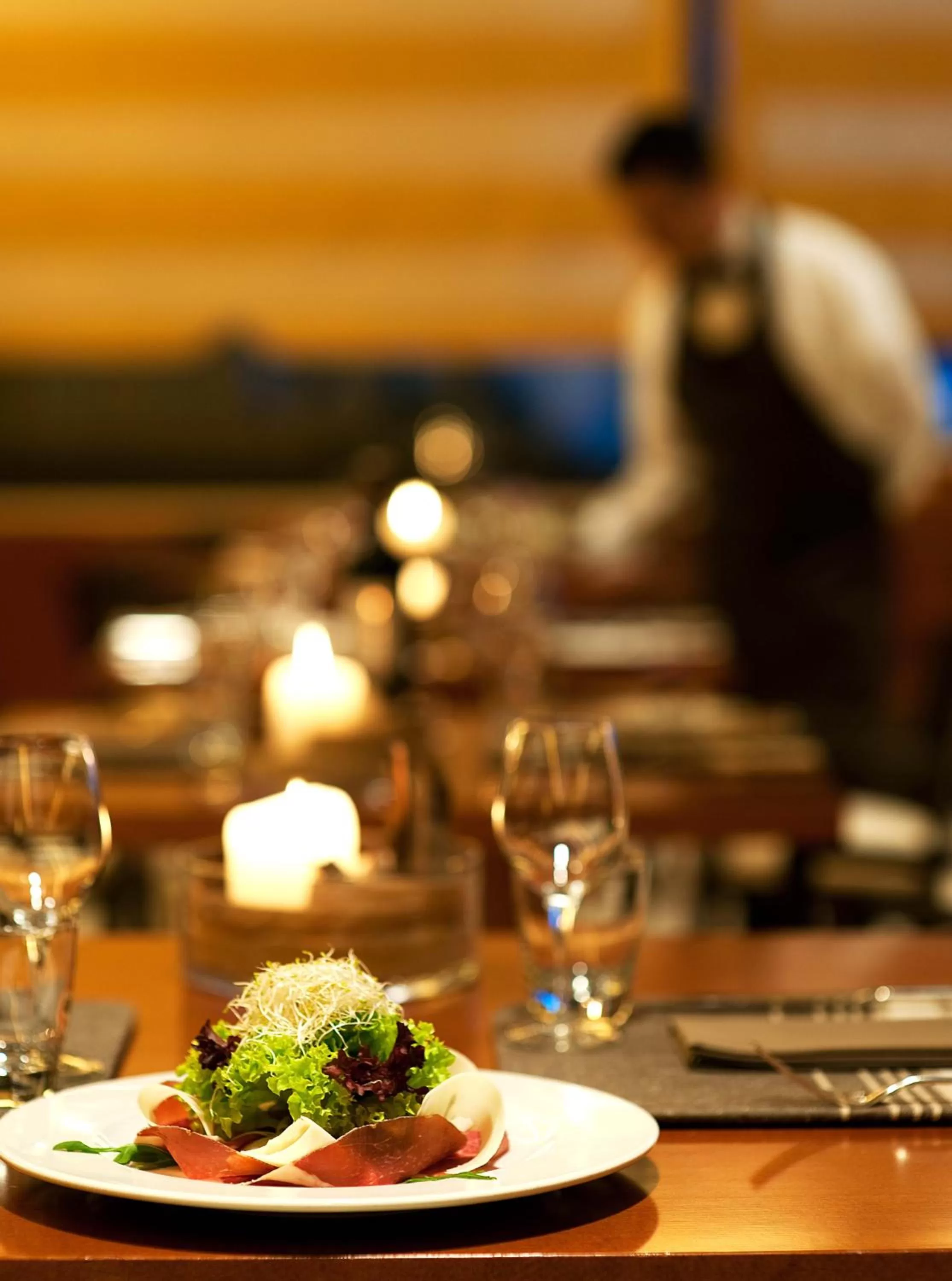 Restaurant/places to eat in Villa Maria Hotel & SPA