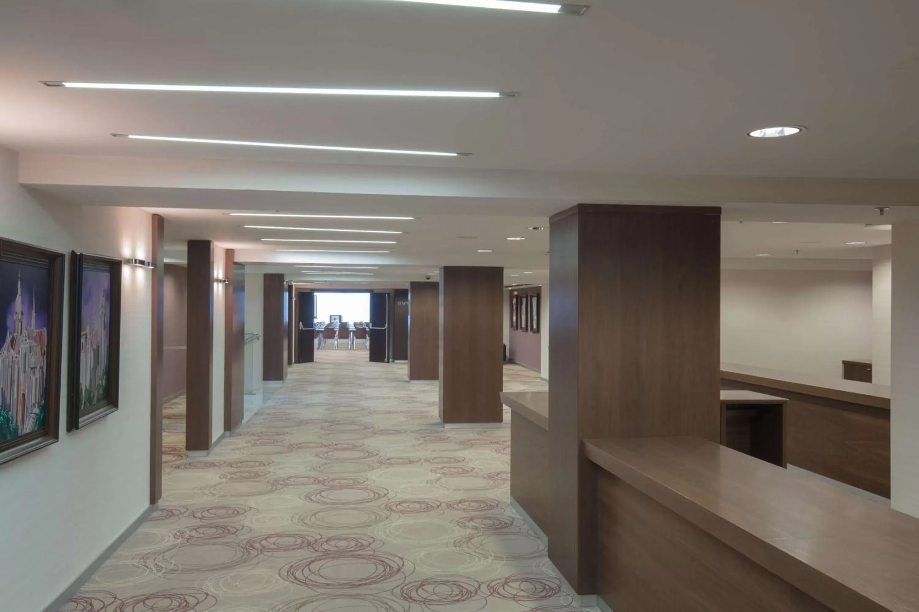 Meeting/conference room, Lobby/Reception in DoubleTree By Hilton Košice