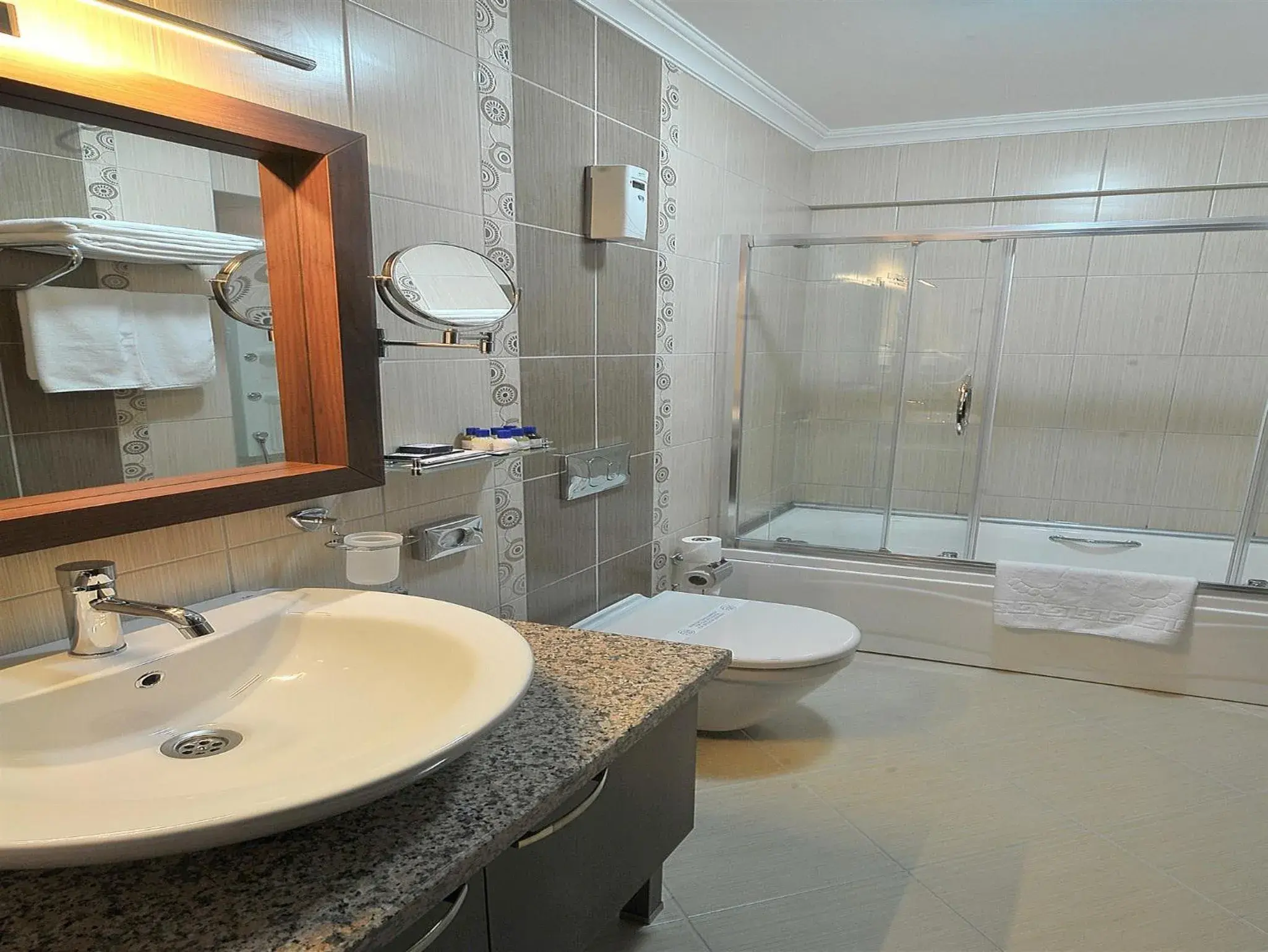Bathroom in Rhiss Hotel Bostanci