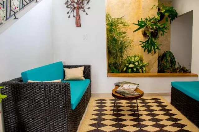 Living room in Hotel Iraka Zenu