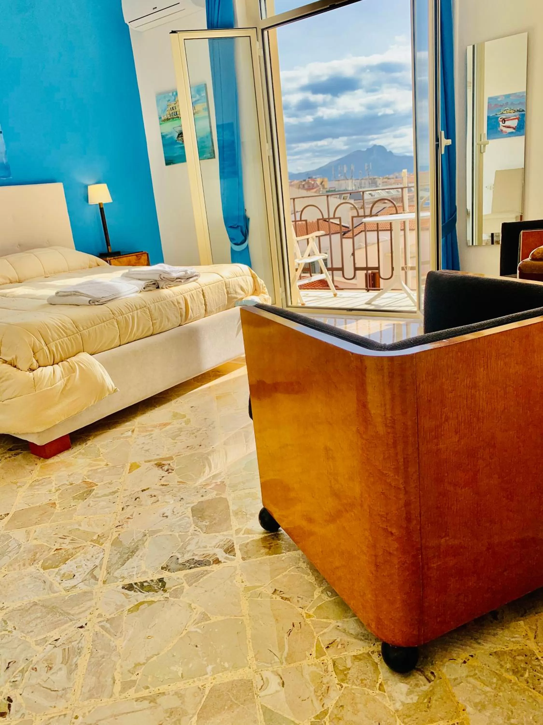 Bed in La Maison del Sole