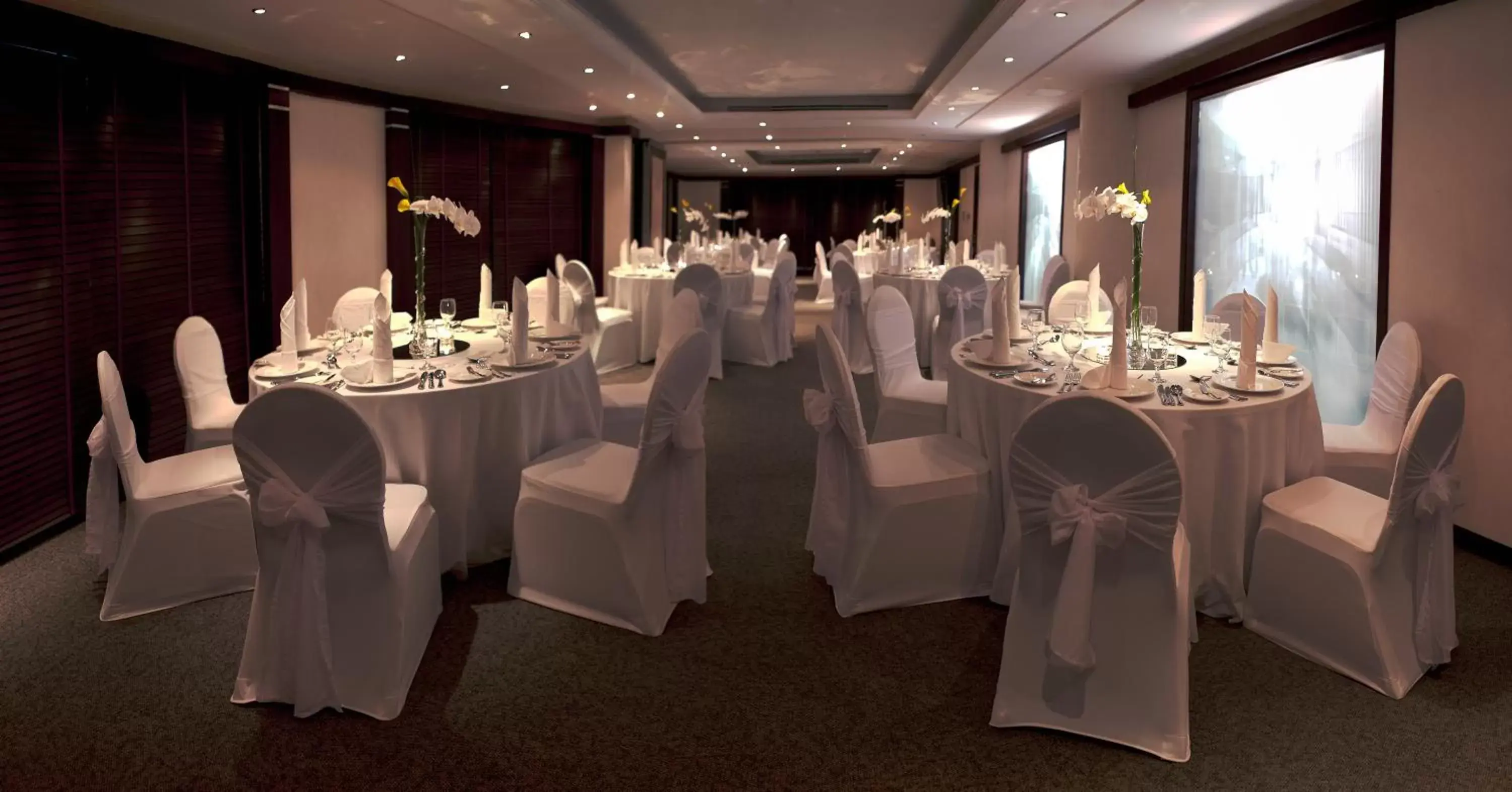 Banquet/Function facilities, Banquet Facilities in Kingsgate Hotel by Millennium