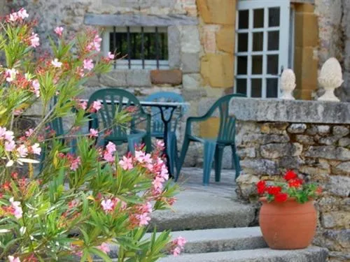 Property building in Manoir de Rouessé