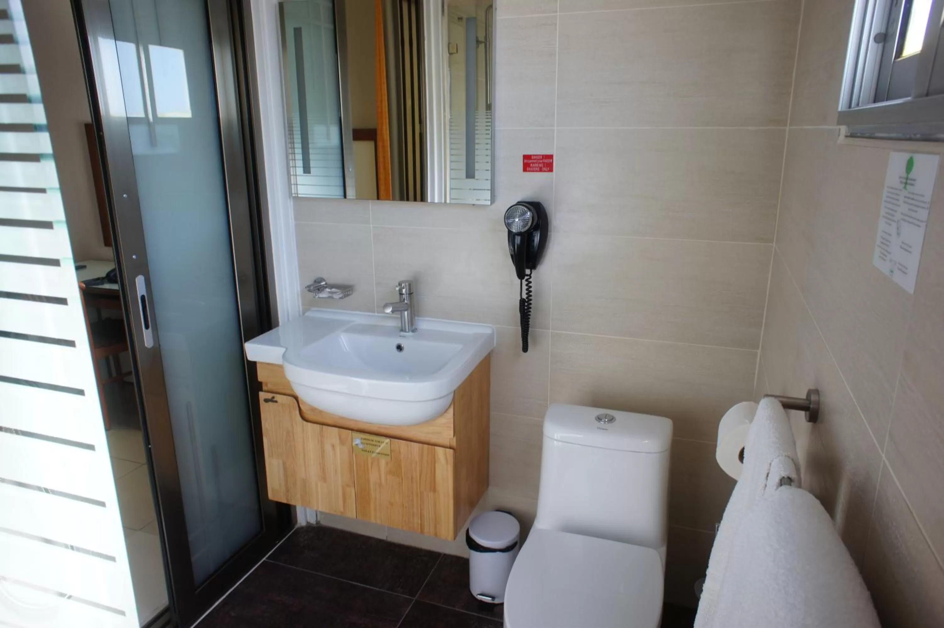 Bathroom in Central Hotel