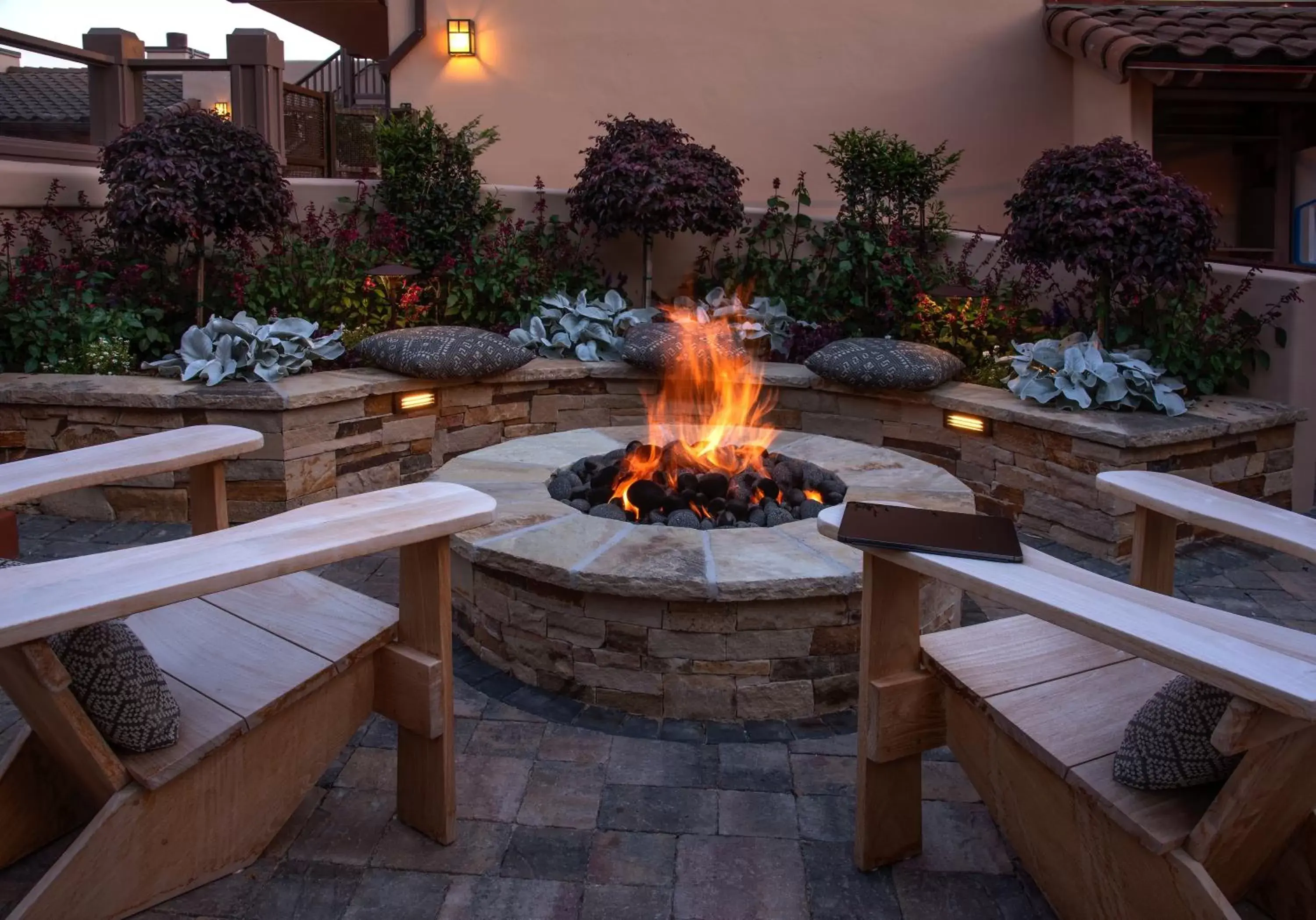 Patio, Patio/Outdoor Area in Horizon Inn & Ocean View Lodge