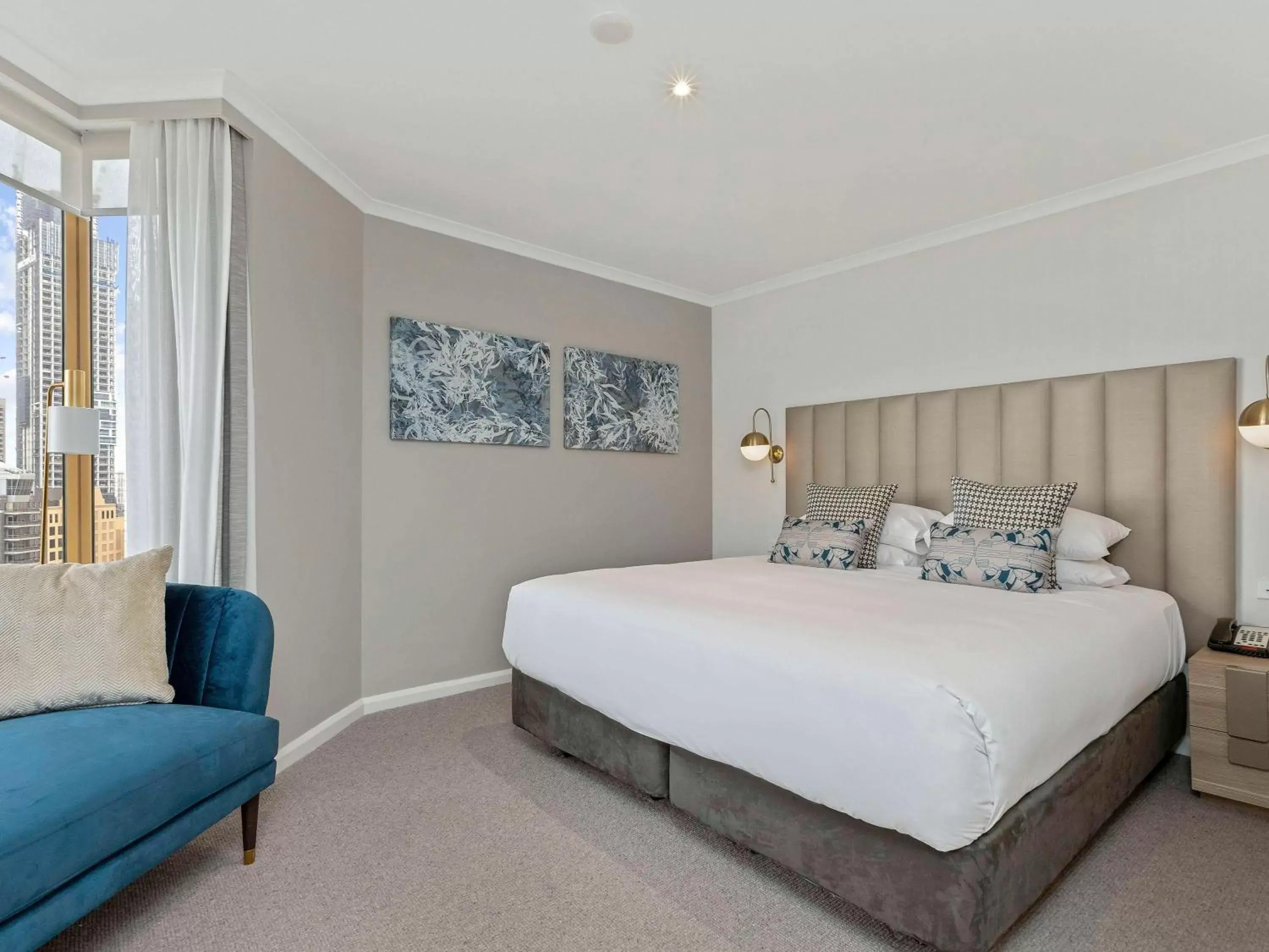 Bedroom, Bed in The Sebel Quay West Suites Sydney