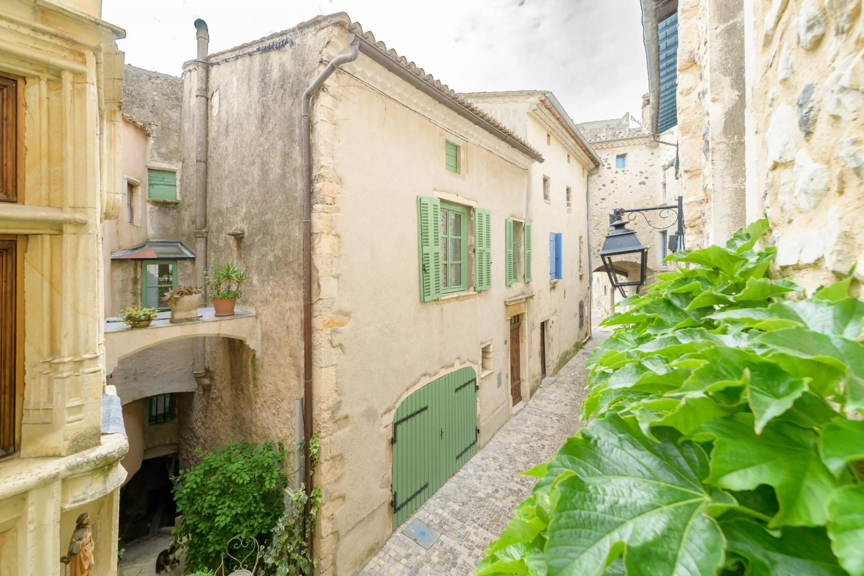 View (from property/room), Property Building in La Tour Des Remparts