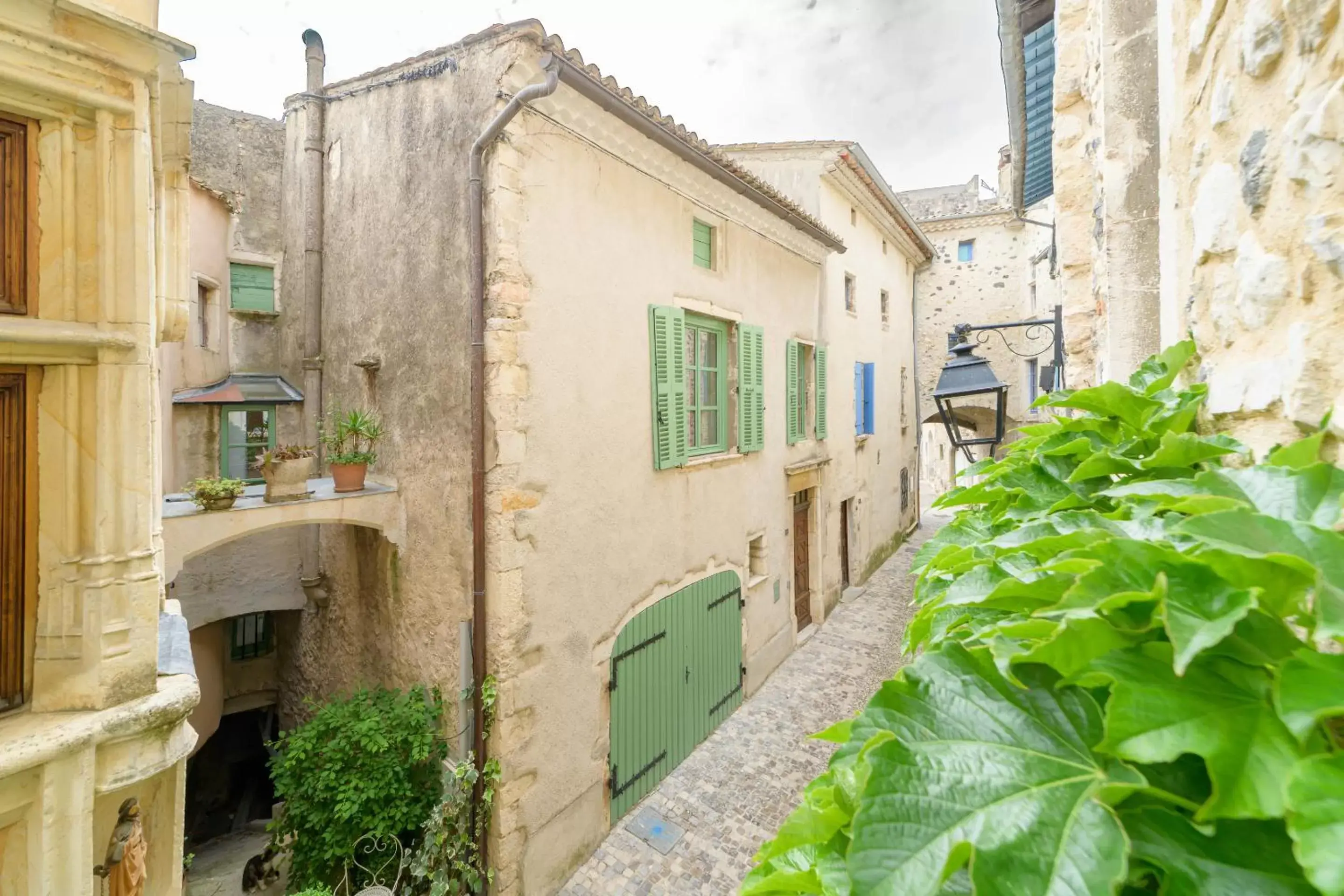 View (from property/room), Property Building in La Tour Des Remparts