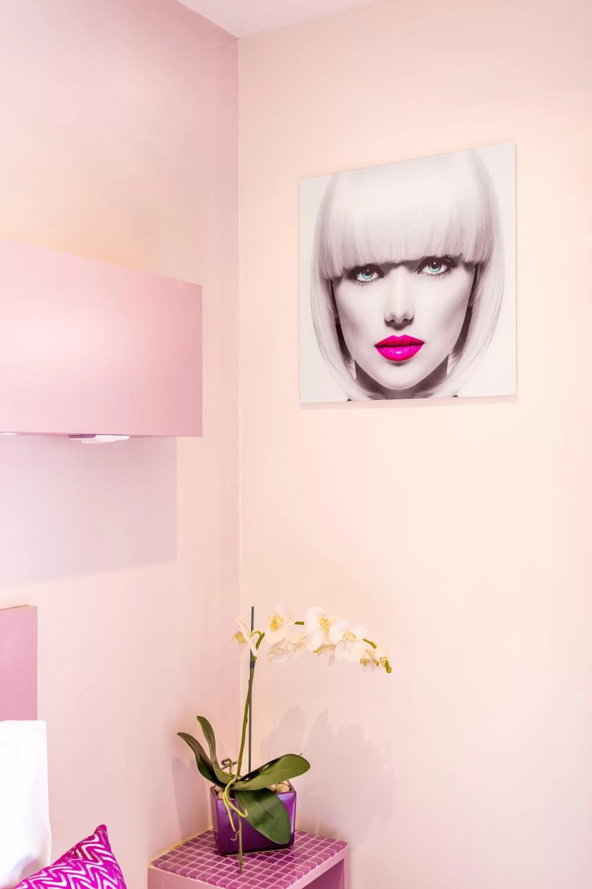 Decorative detail in Hotel La Petite Rosa