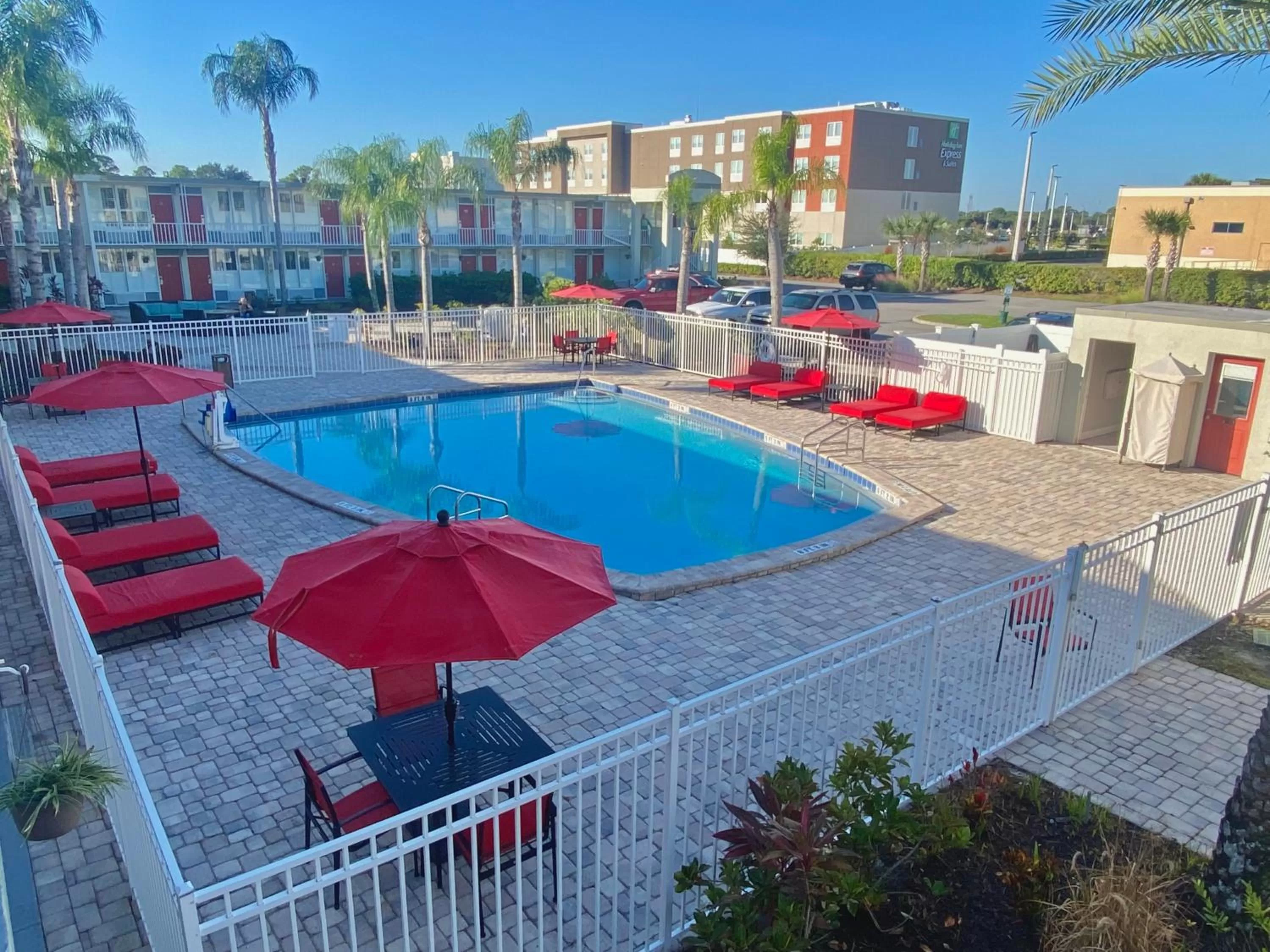 Pool View in Melbourne All Suites Inn near I95